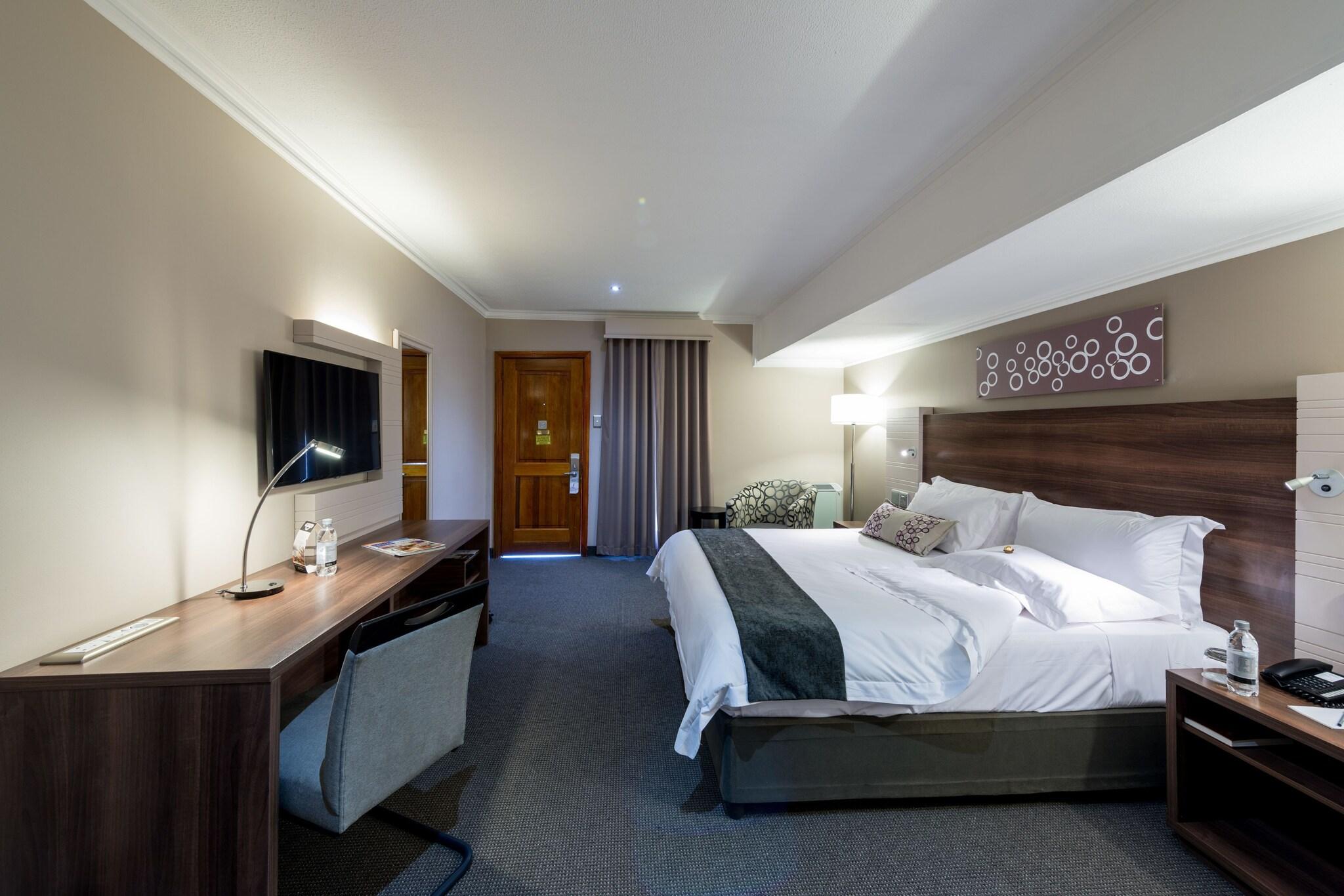 Double Executive King Bed