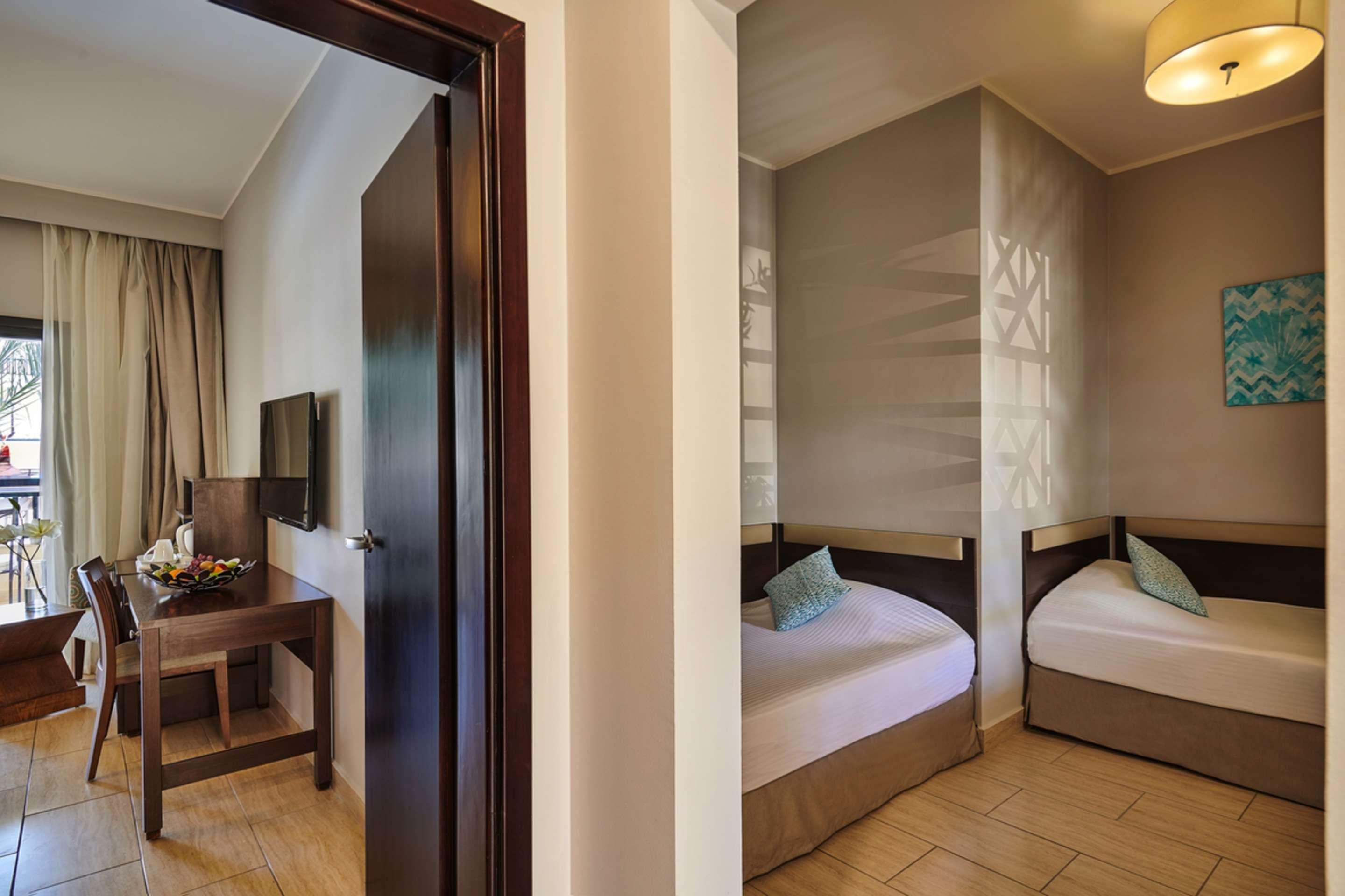 Family Room Pool View