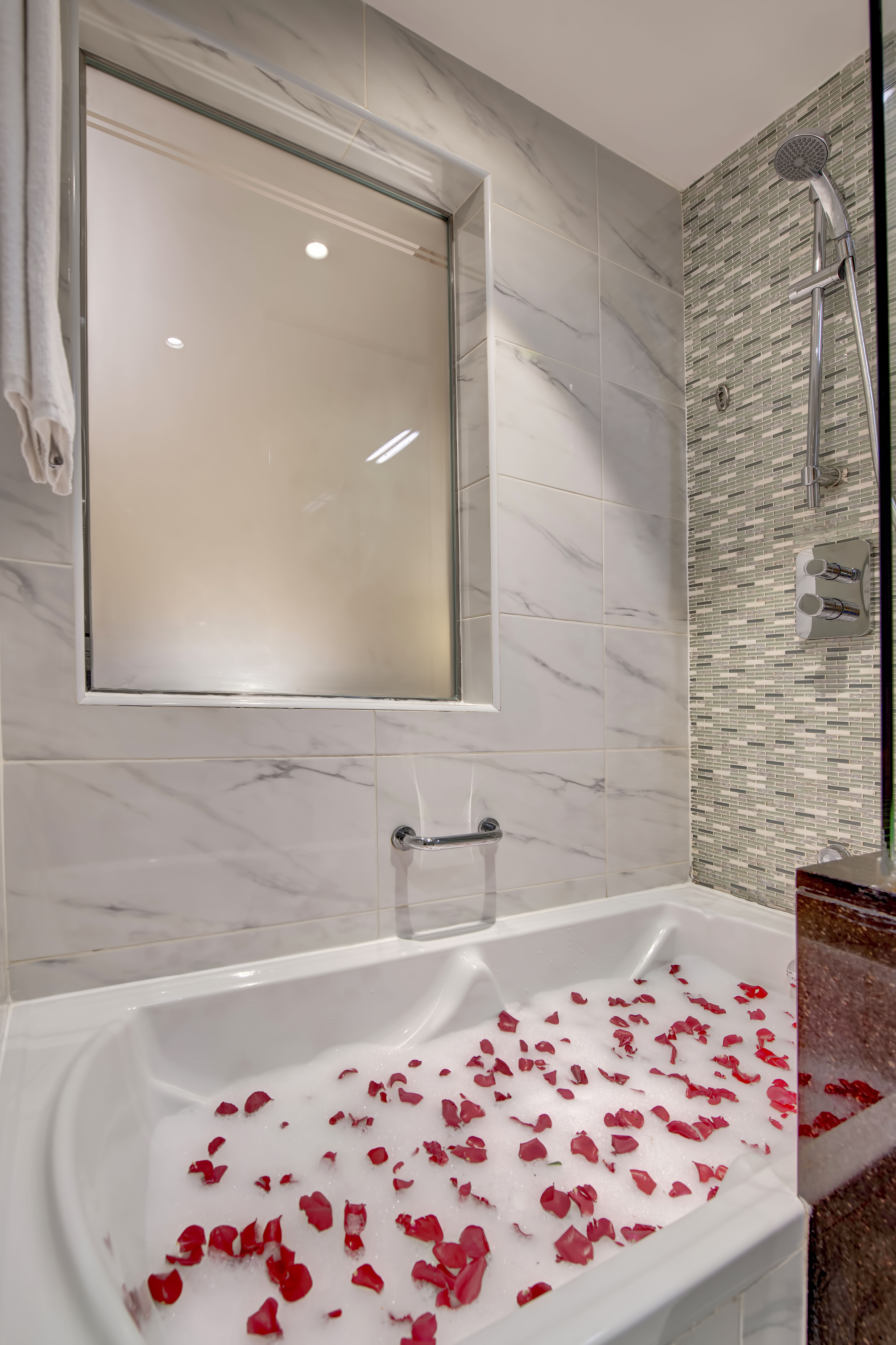 Double or Twin Deluxe