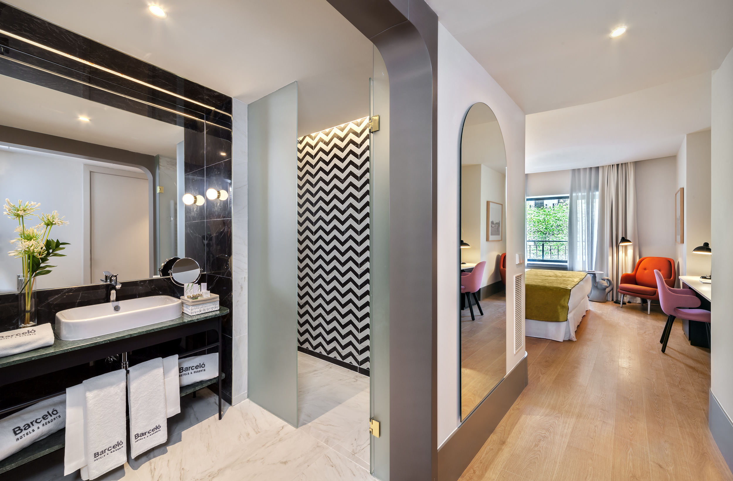 Double or Twin Deluxe