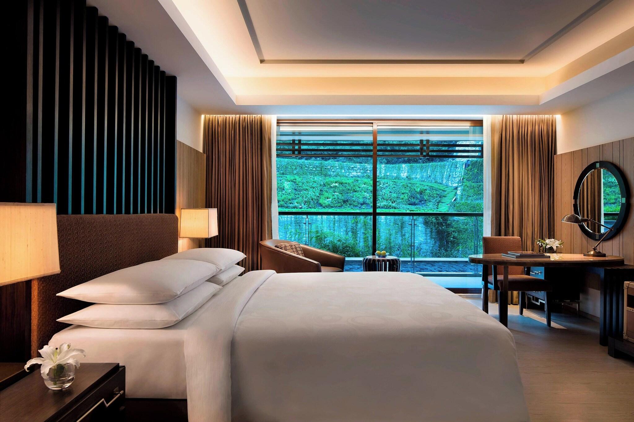 Double King Size Bed