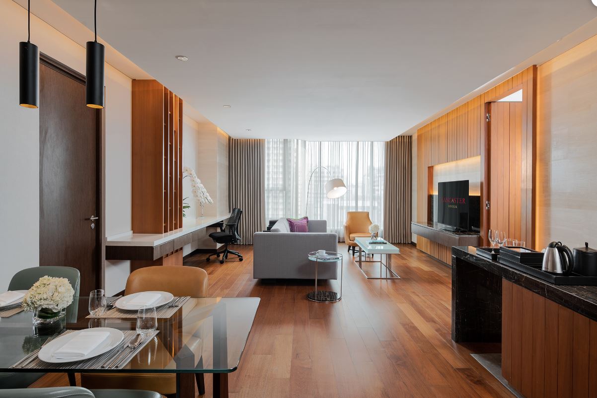 Apartment Connecting Room