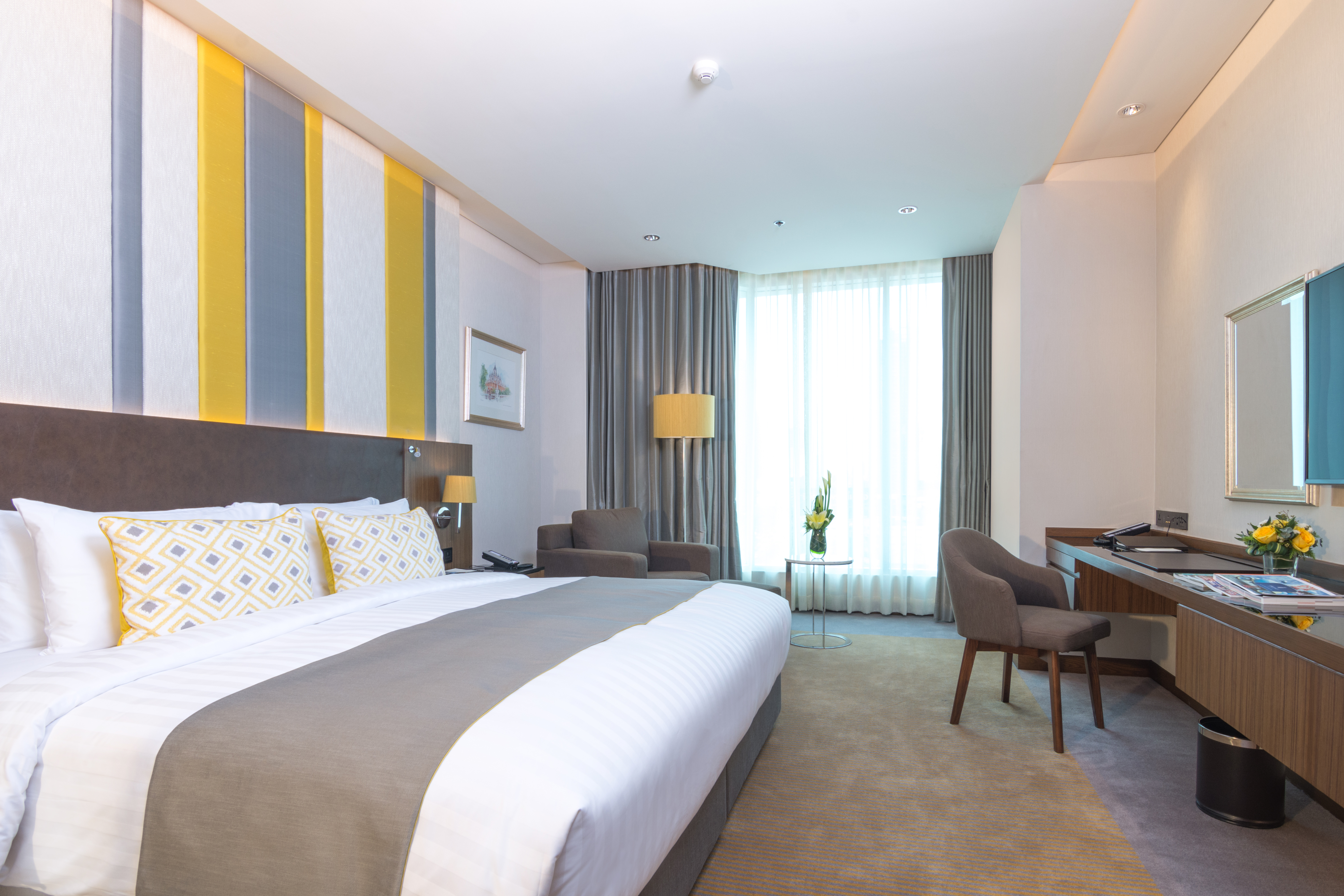 Double Deluxe King Bed