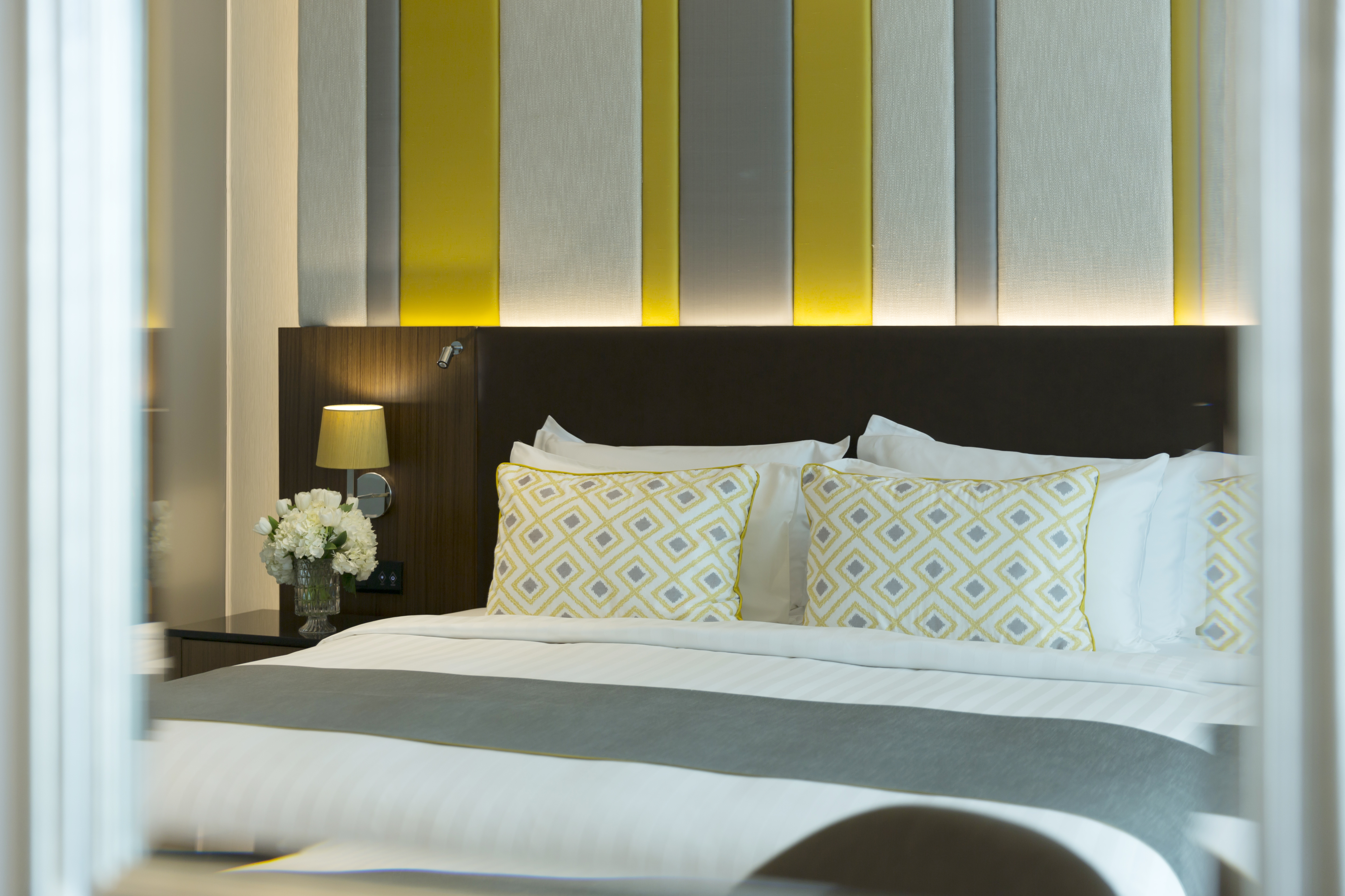 Double Deluxe King Bed