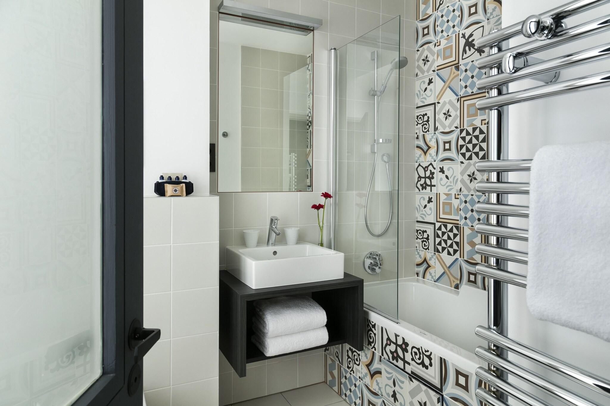 Family Room Two Queen Beds