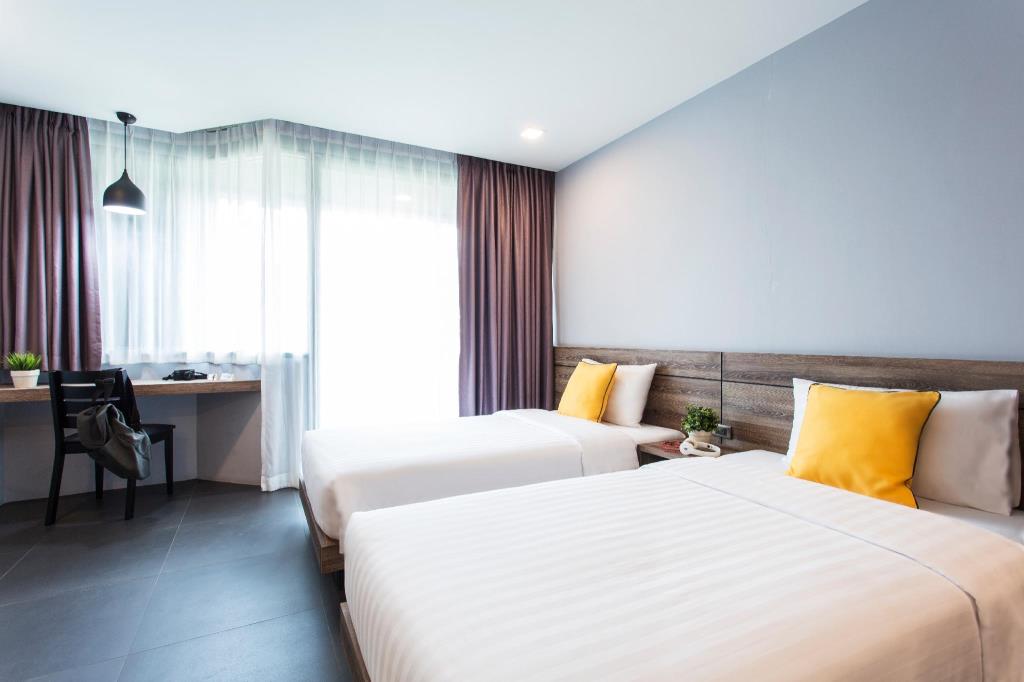 Double or Twin Deluxe