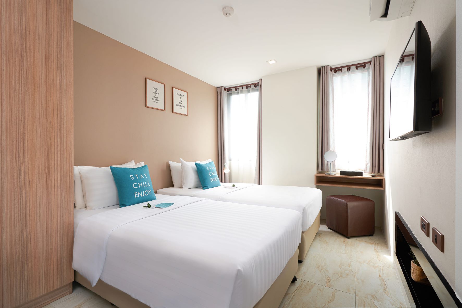 Double or Twin One Bedroom