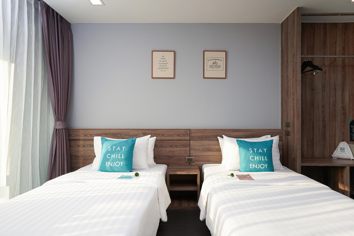 Double or Twin Deluxe