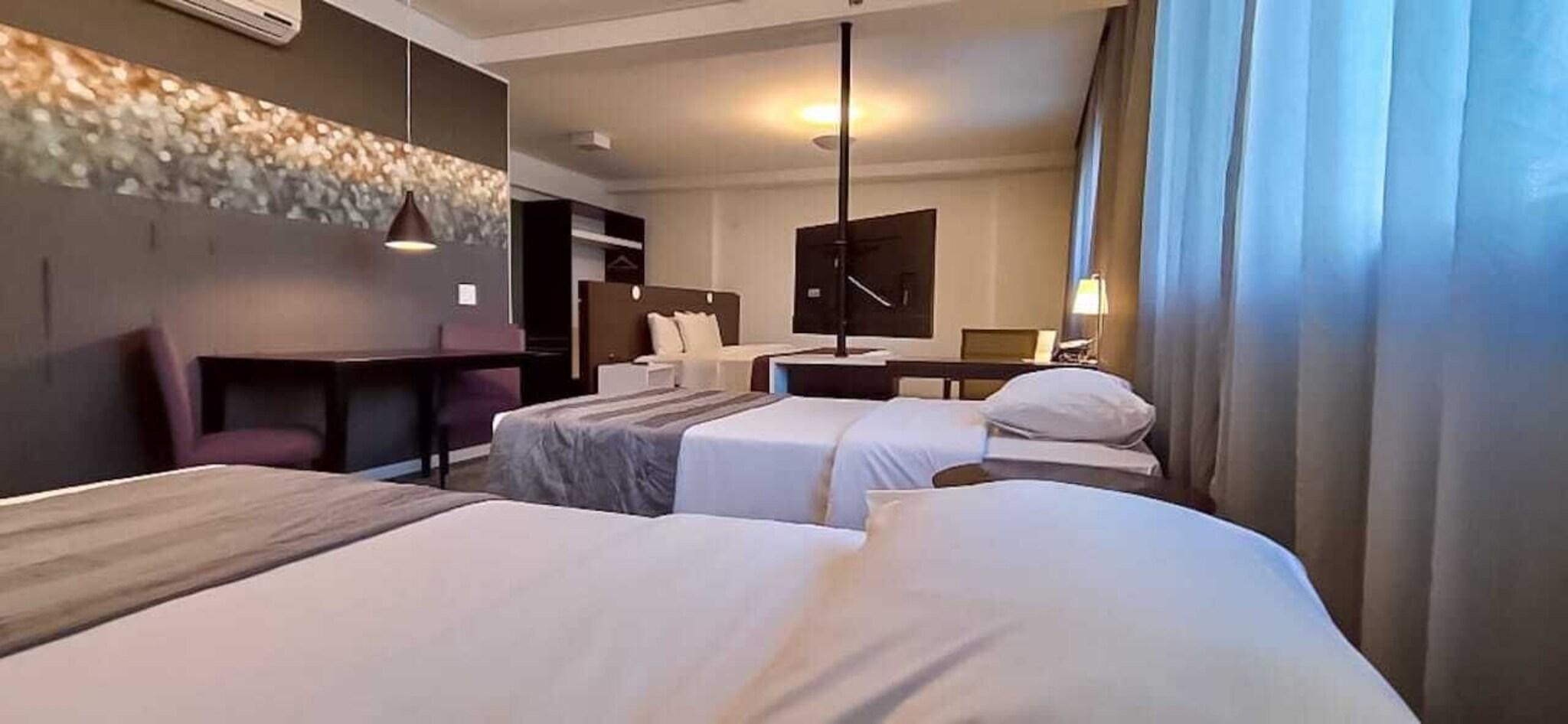 Quadruple Three Beds