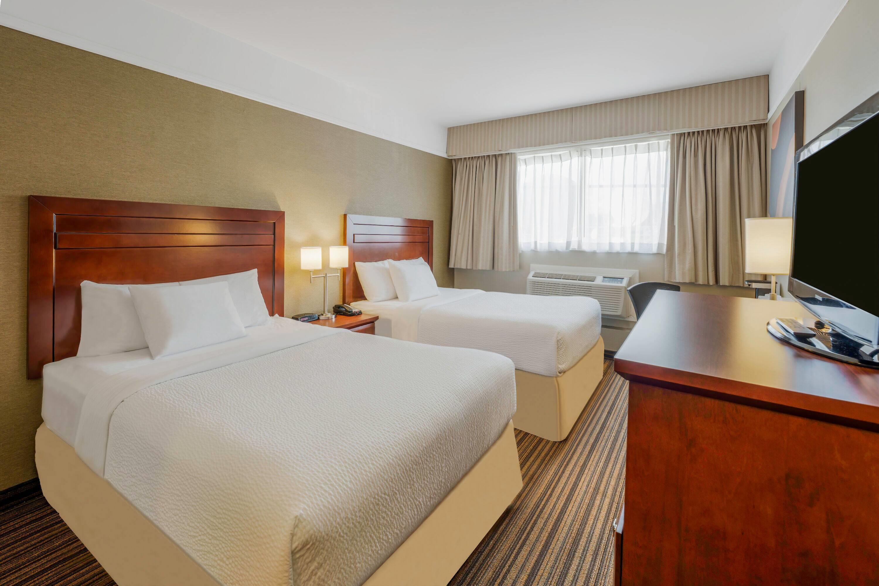 Quadruple Two Double Beds