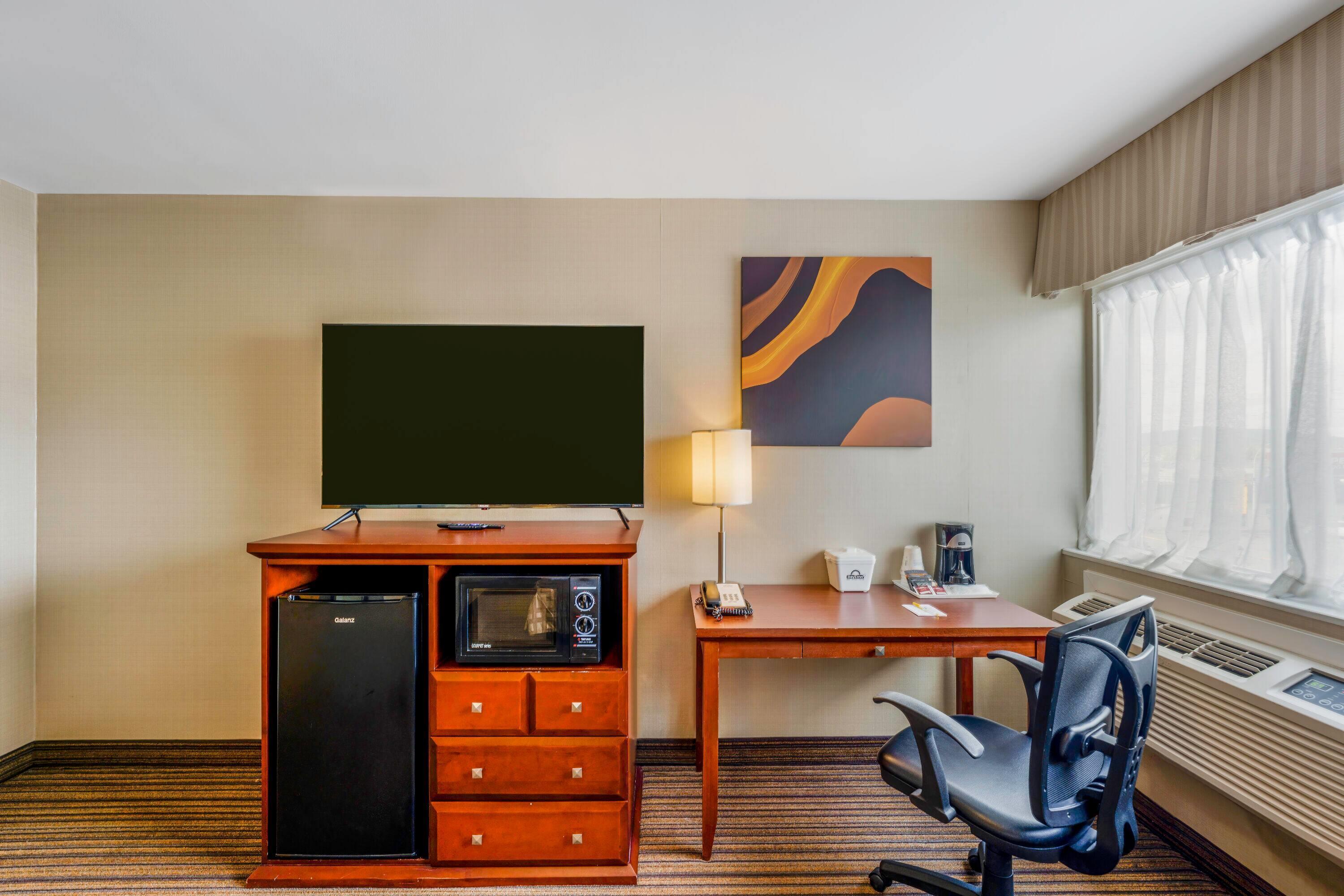 Double King Bed Non Smoking