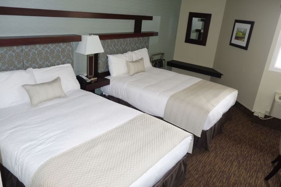 Quadruple Two Double Beds