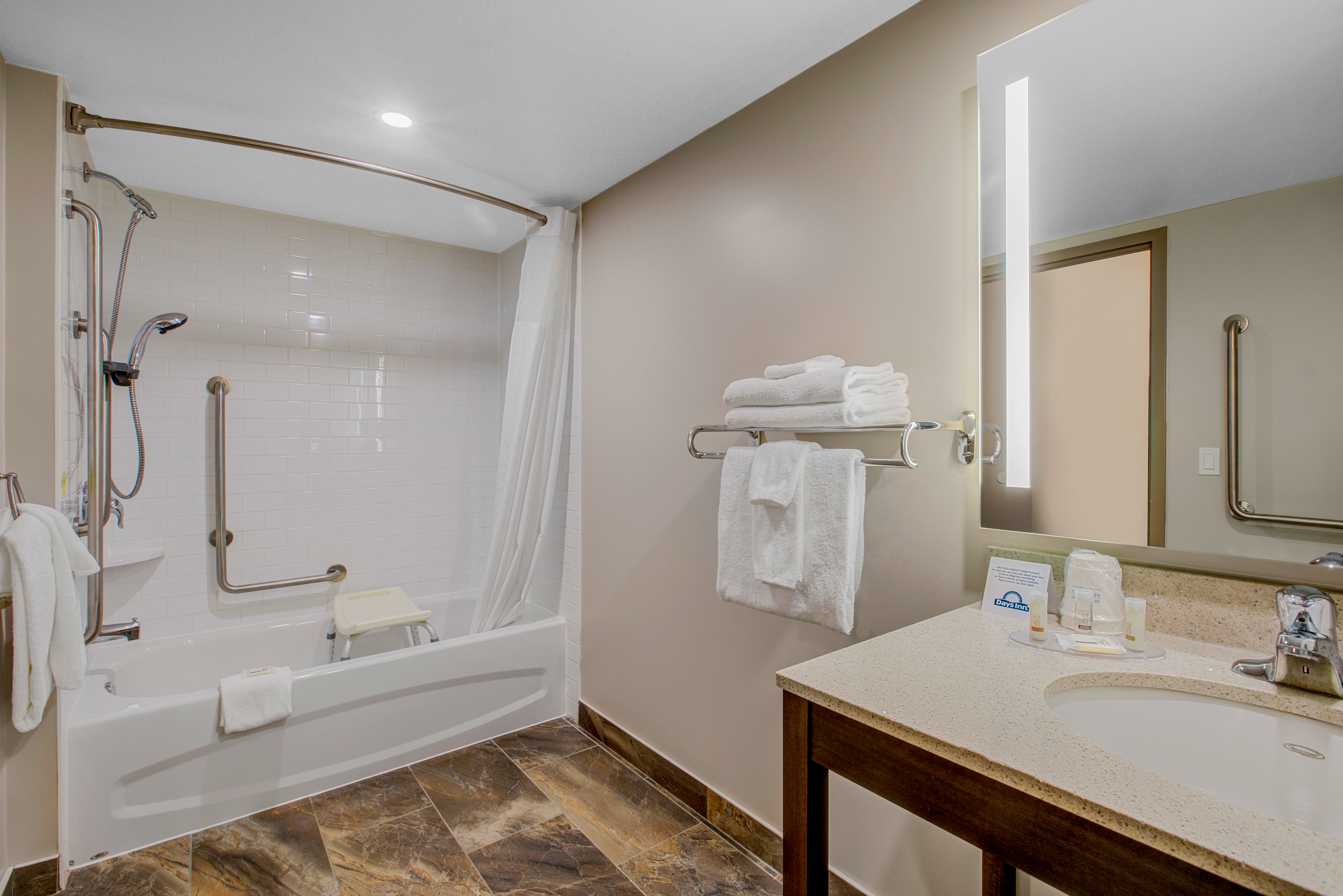 Double Queen Bed Non Smoking