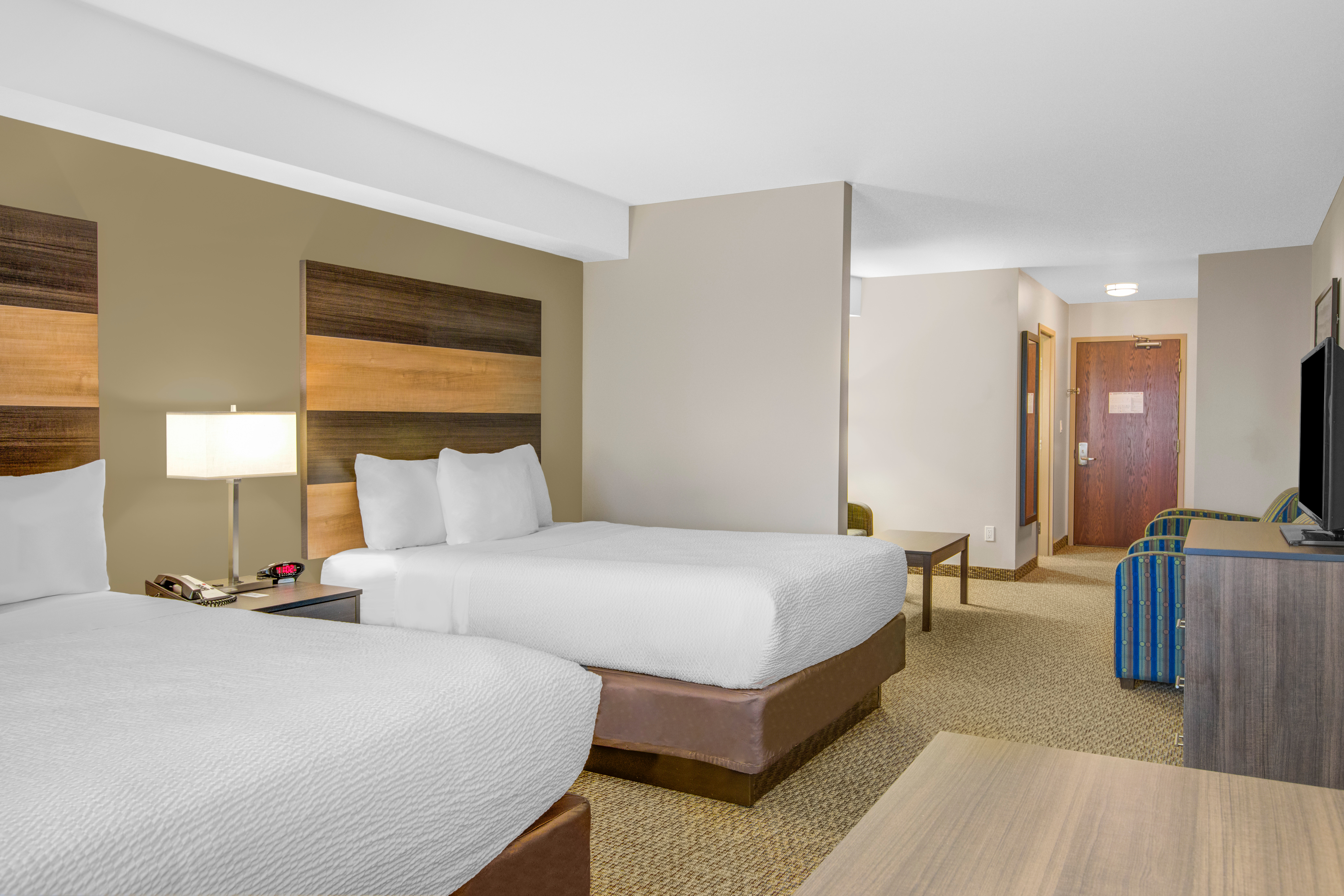 Suite Two Queen Beds Non Smoking