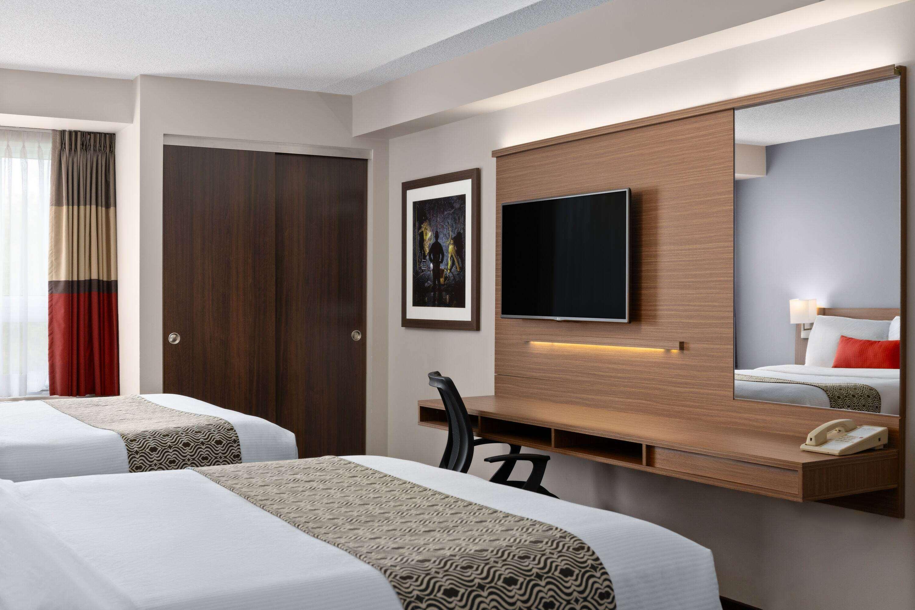 Quadruple Two Queen Beds