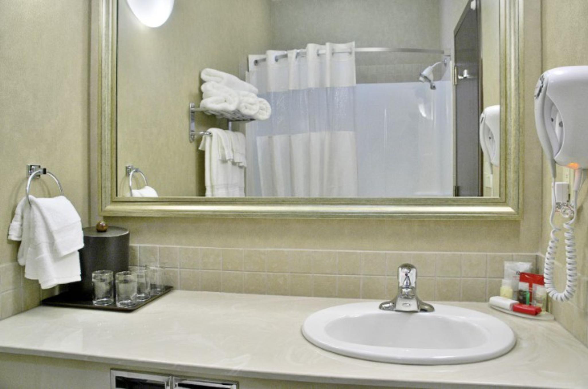 Quadruple Two Double Beds