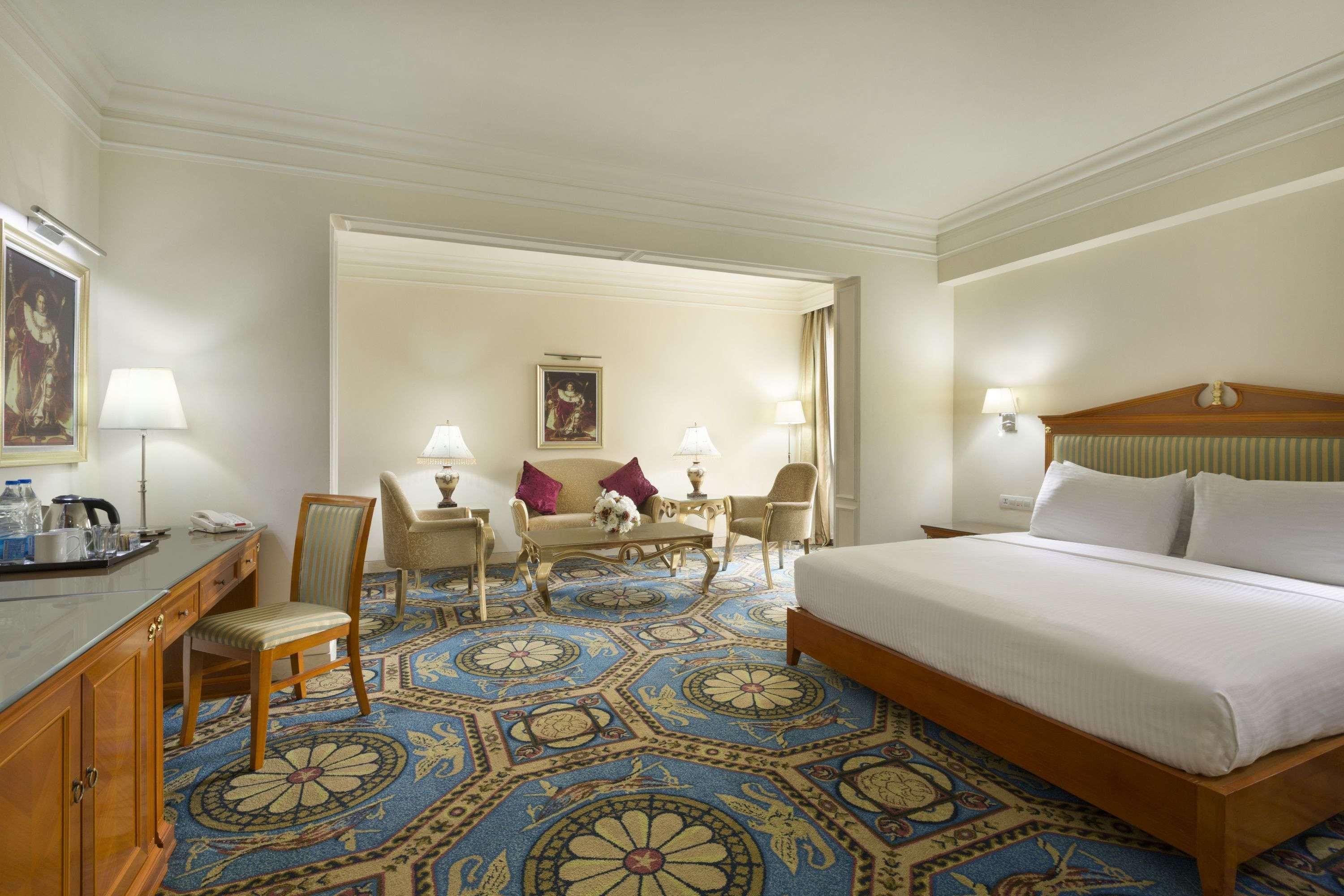 Double Executive King Bed