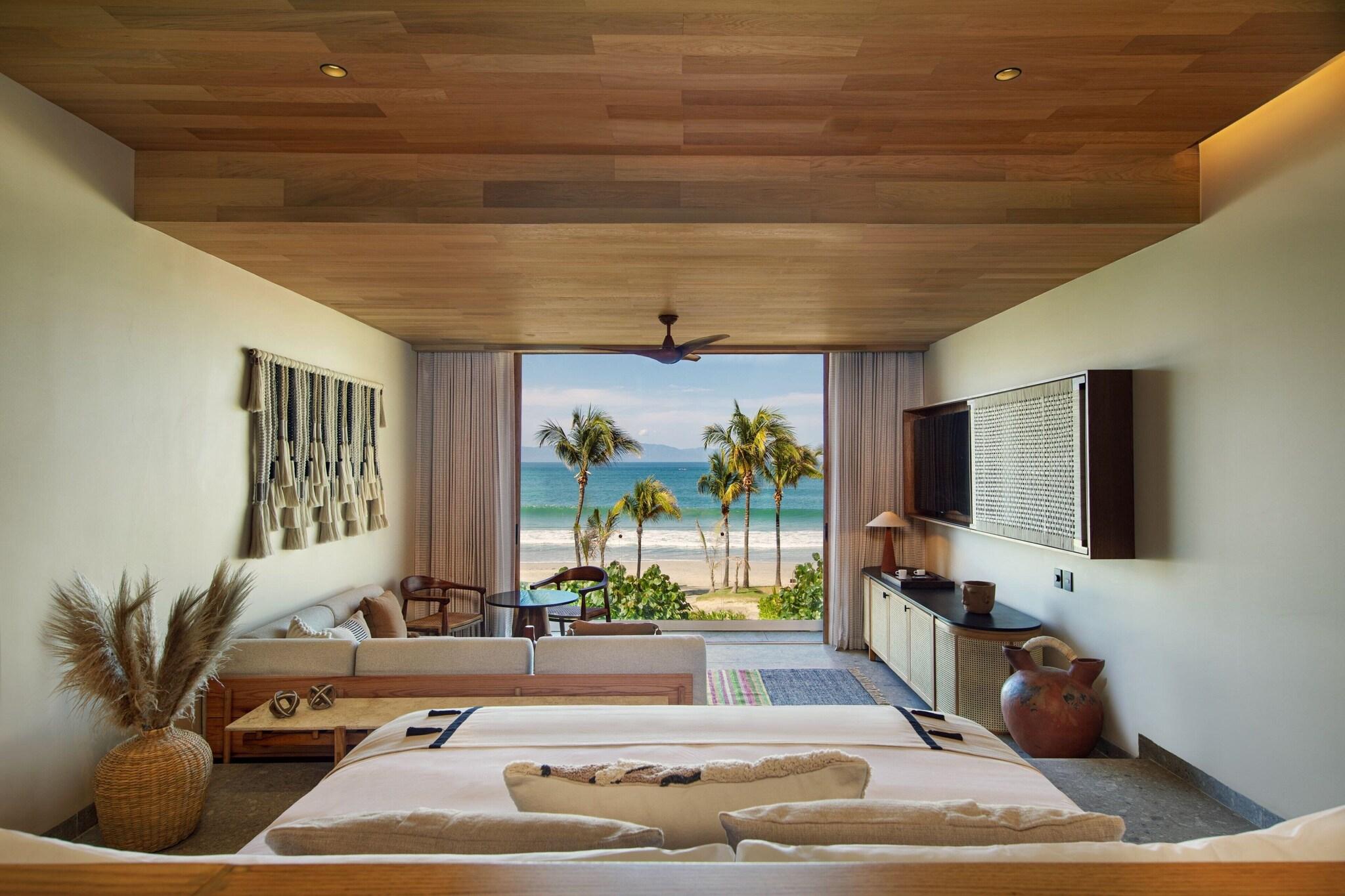 Suite Ocean Front