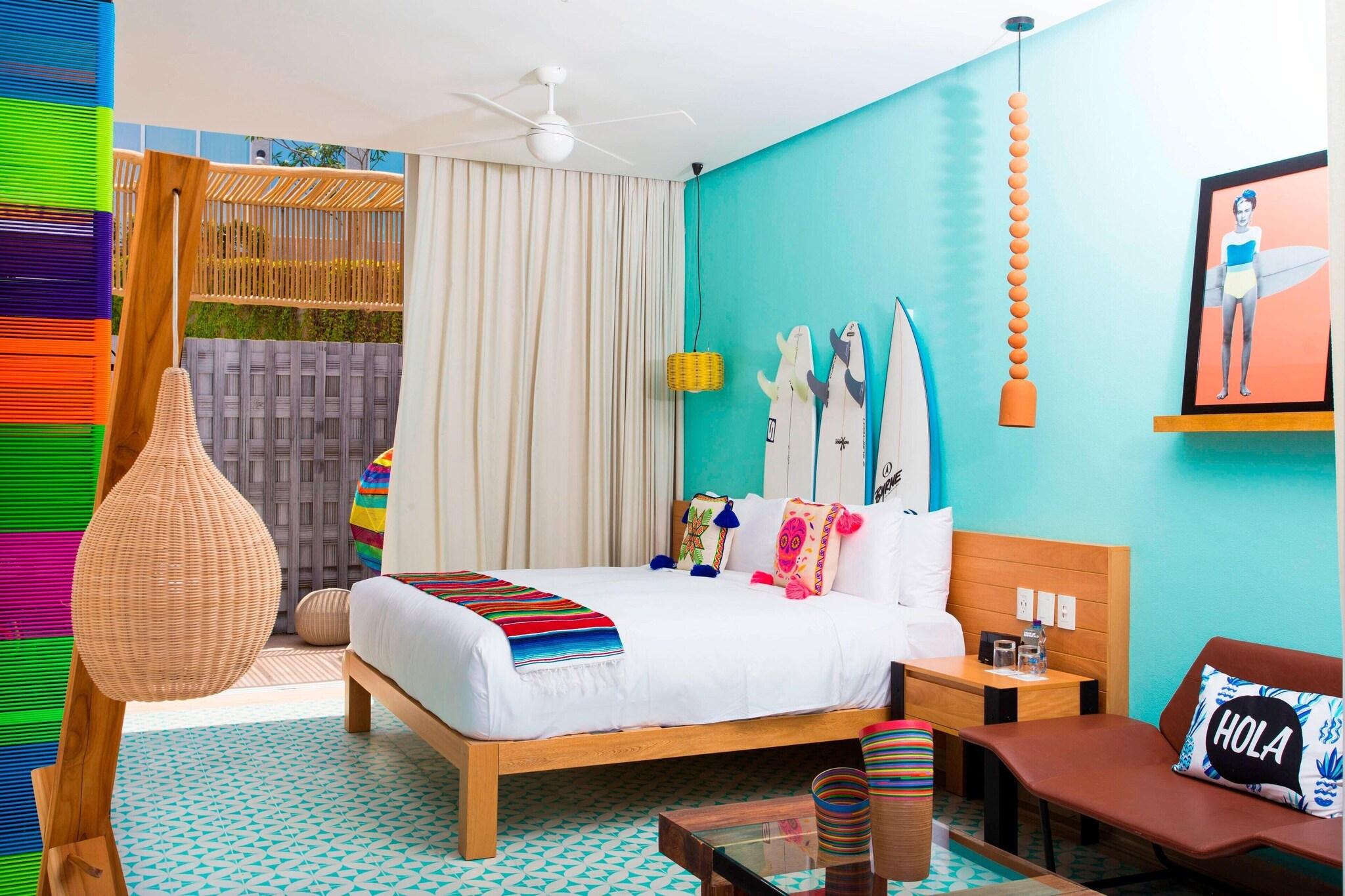 Double Deluxe King Bed