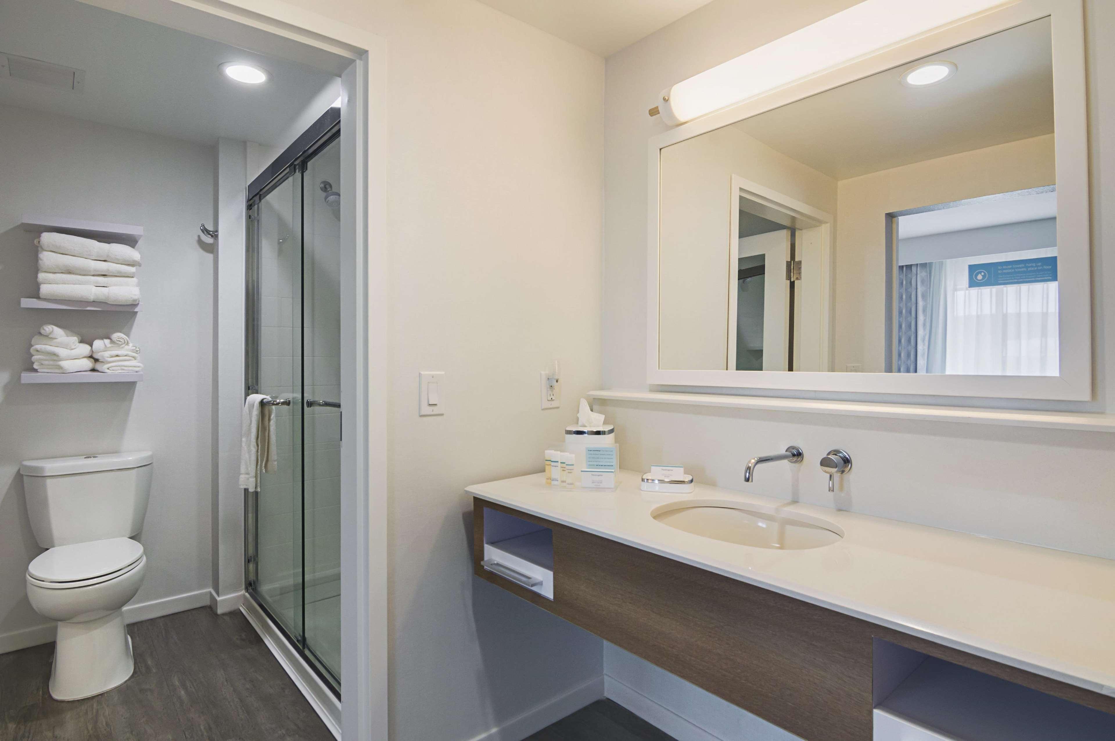 Studio King Size Bed