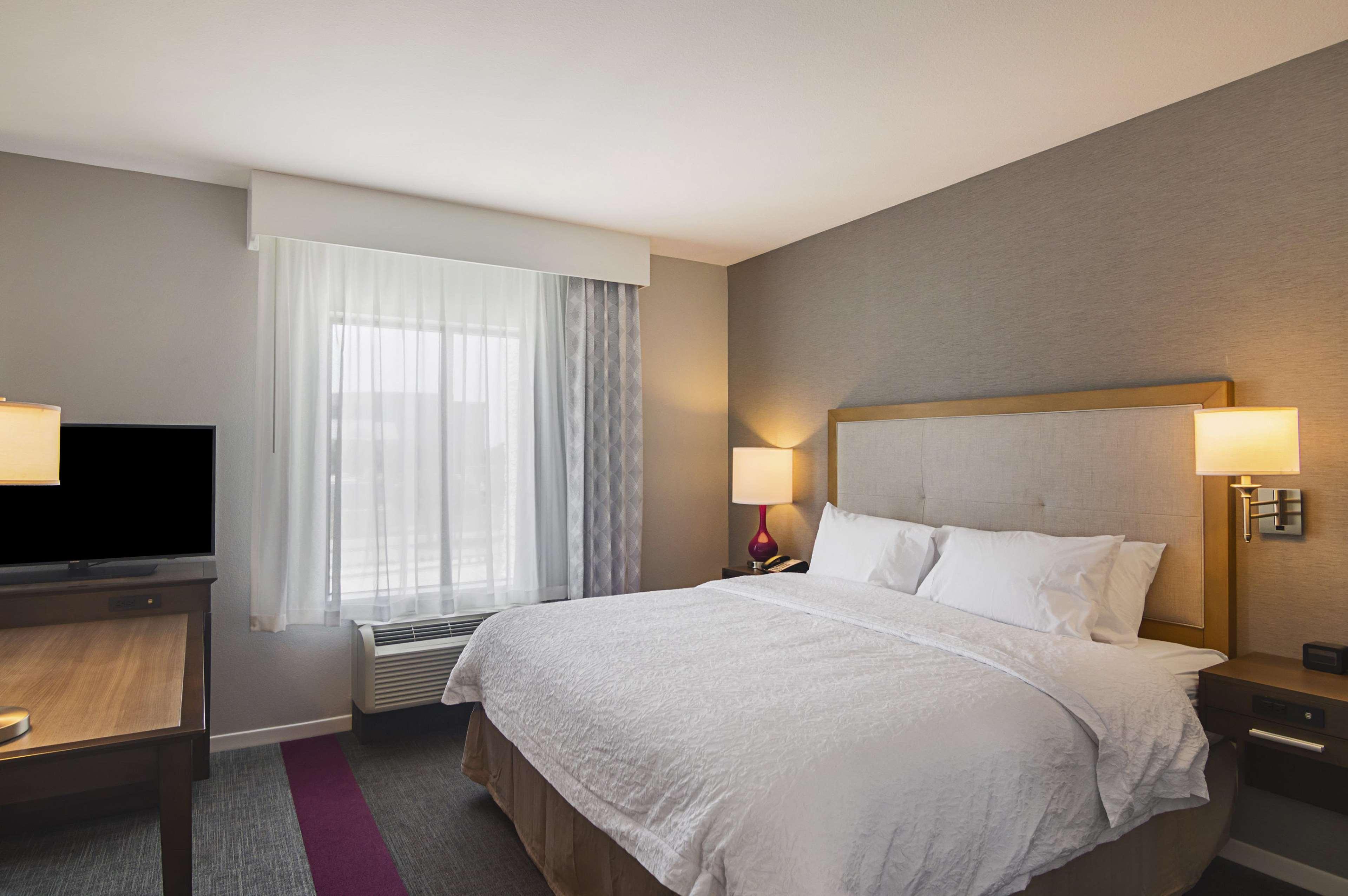 Studio King Size Bed