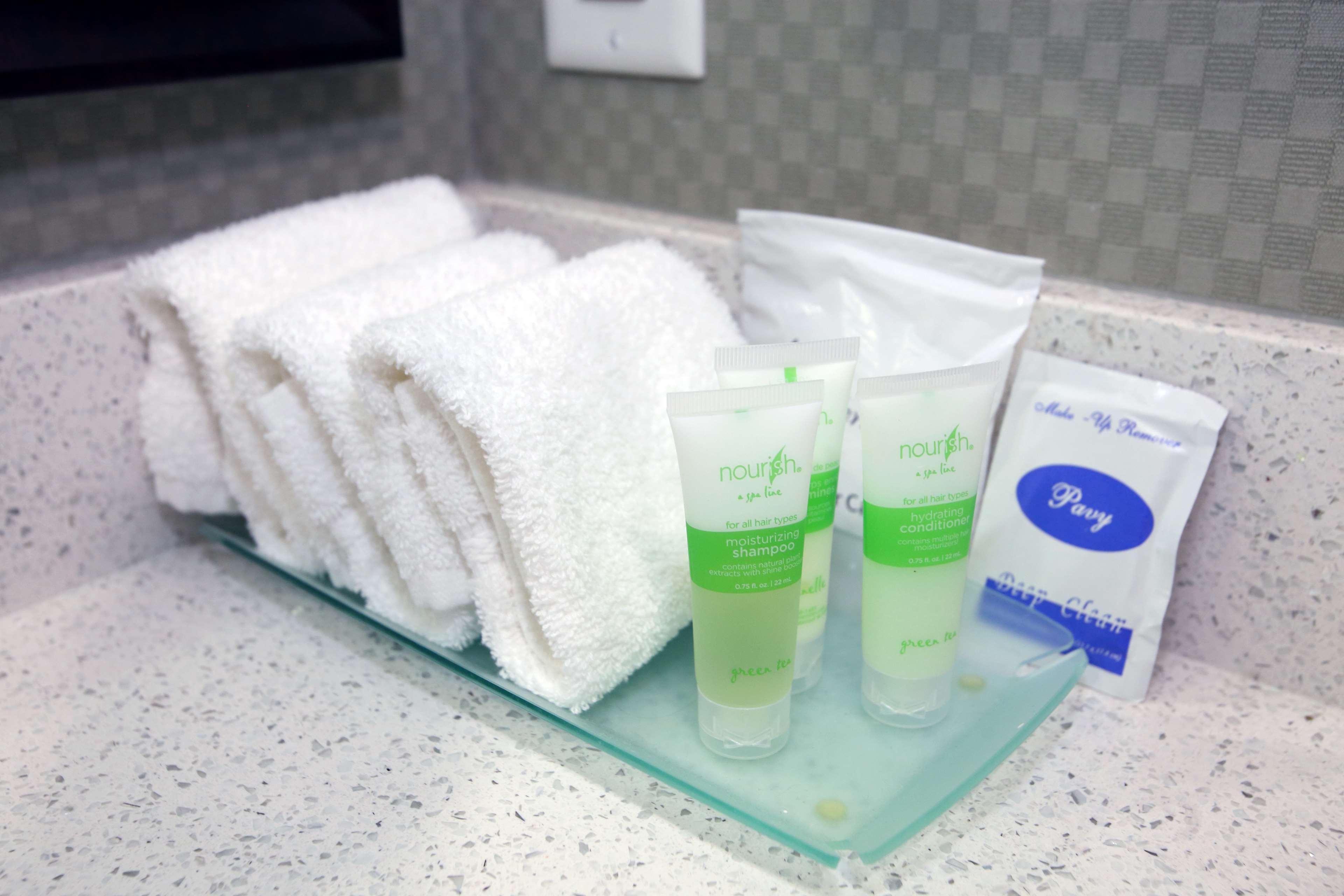 Double King Bed Non Smoking