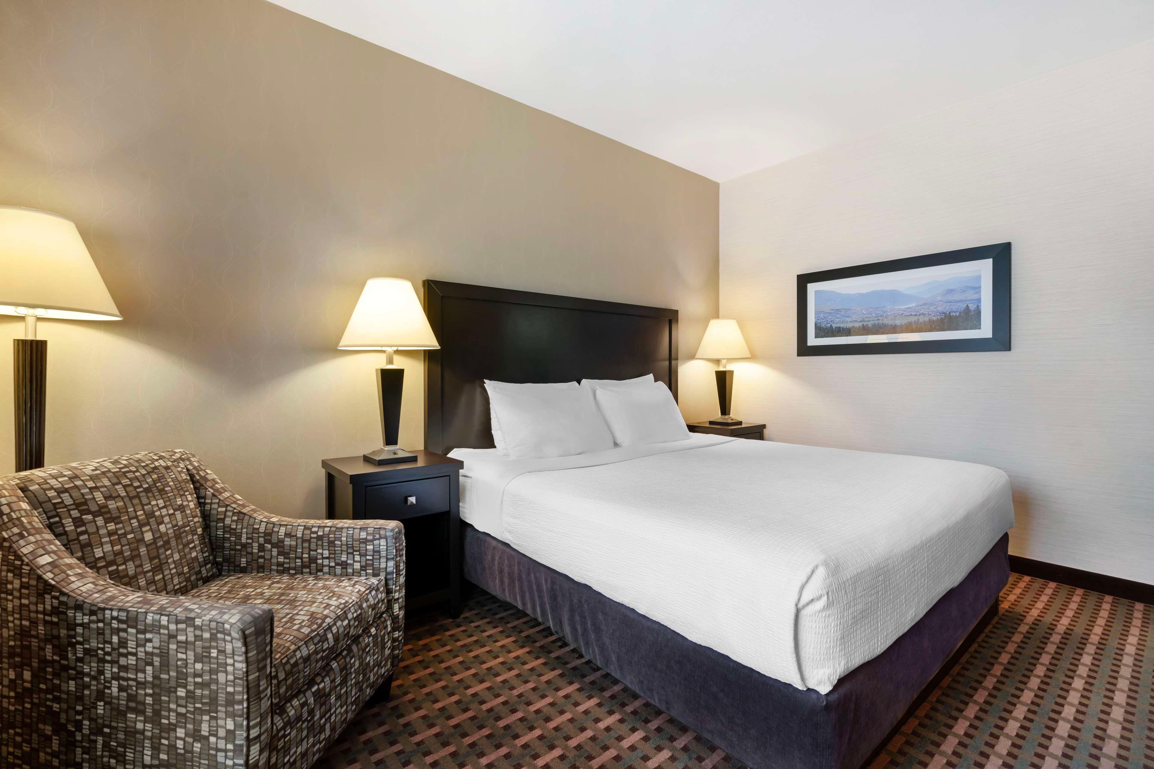 Double King Bed Non Smoking