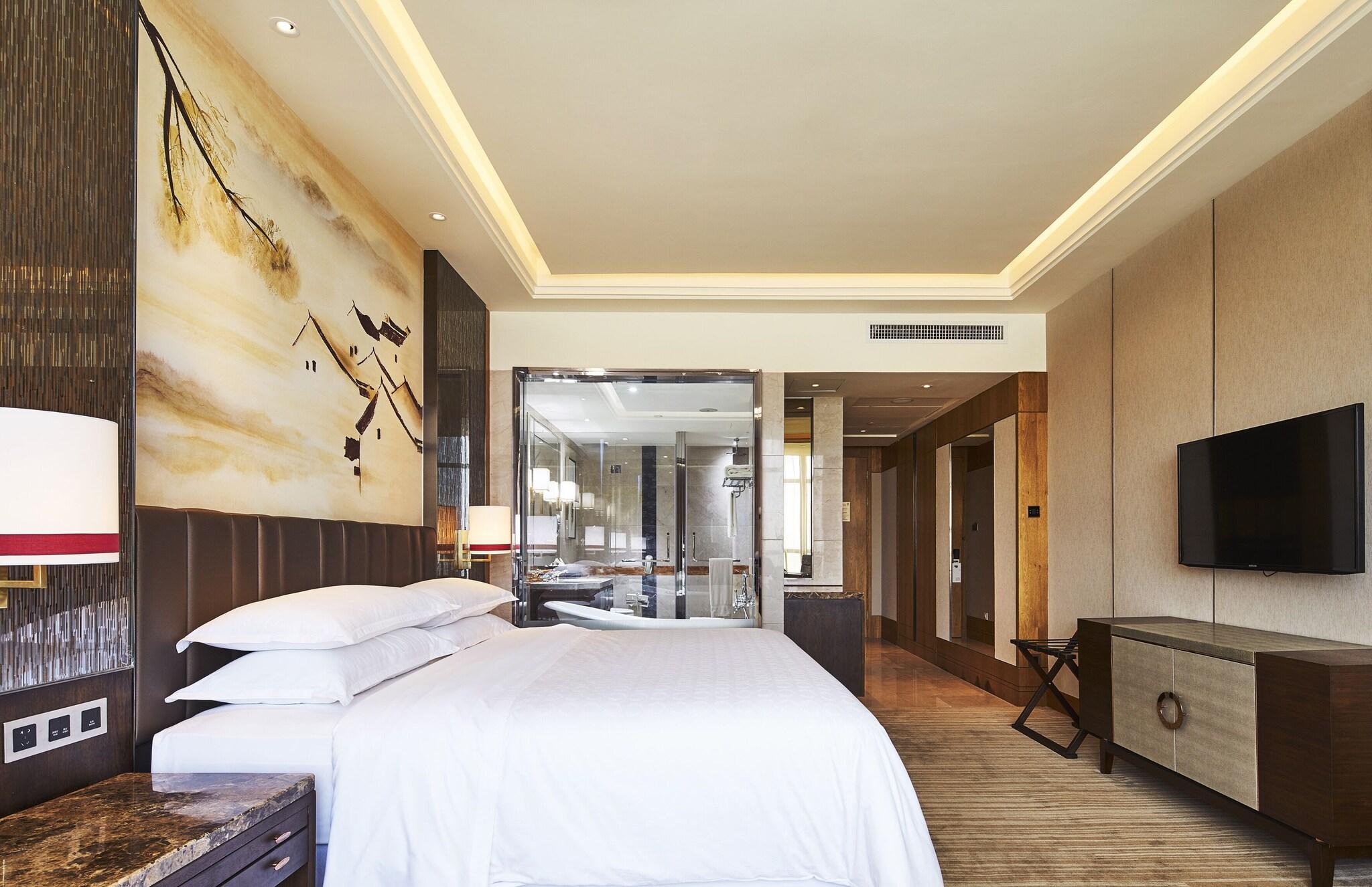 Double King Size Bed