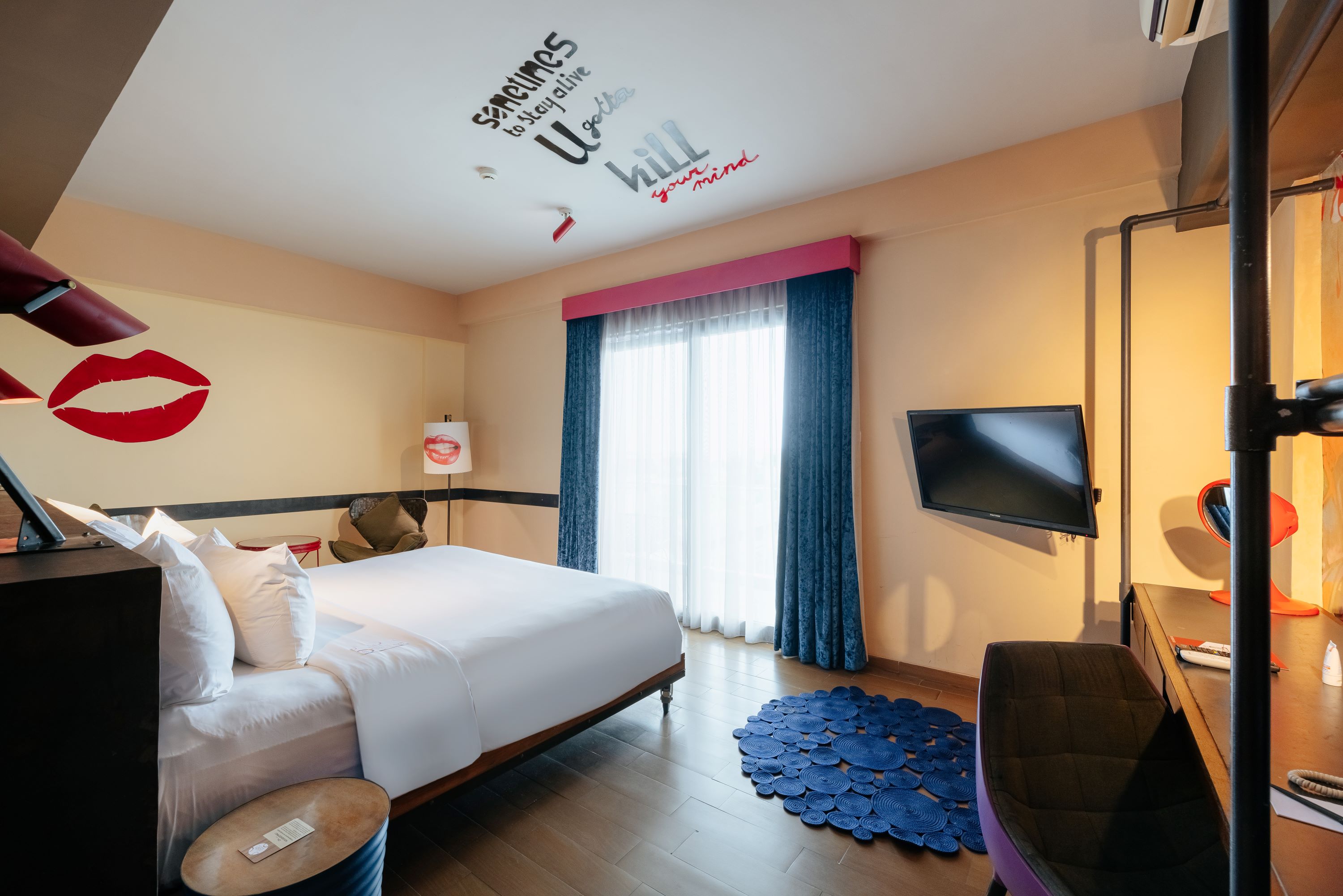 Double Deluxe Pool View