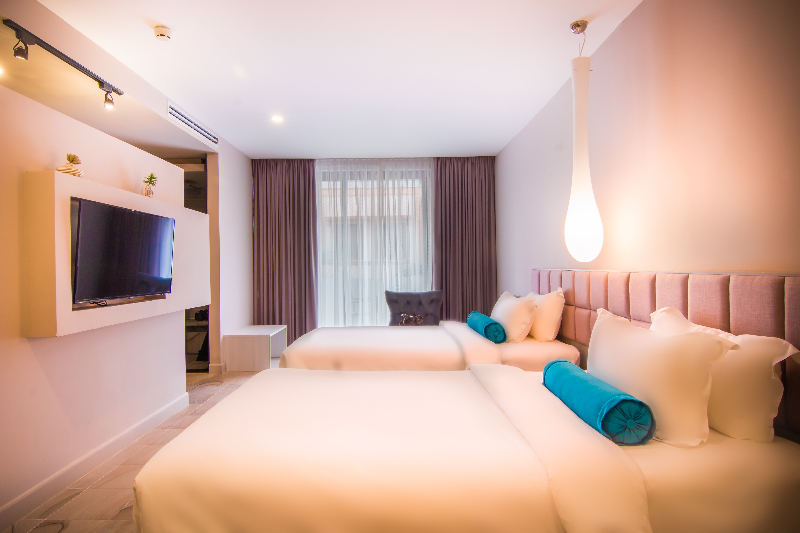 Twin Superior City View