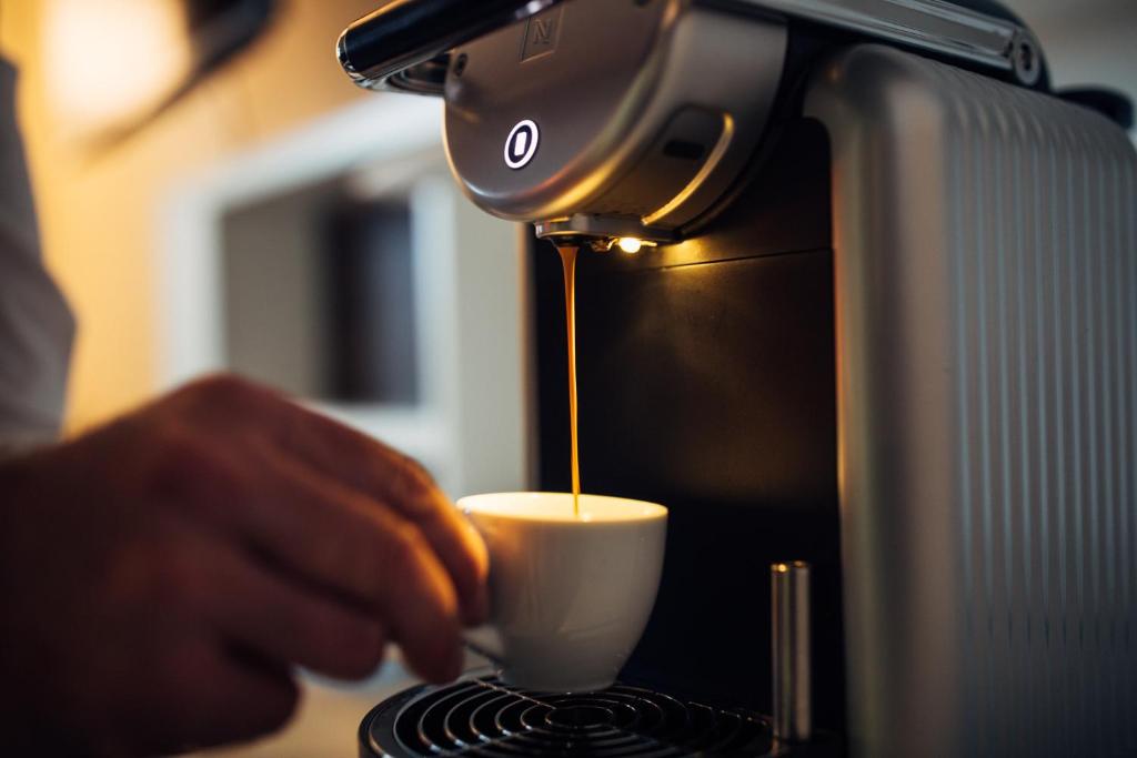 Studio Superior One Bedroom