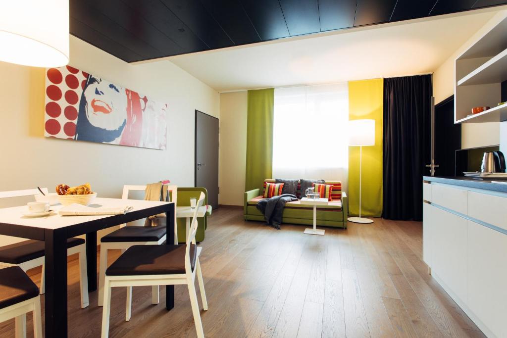 Apartment Capacity 4