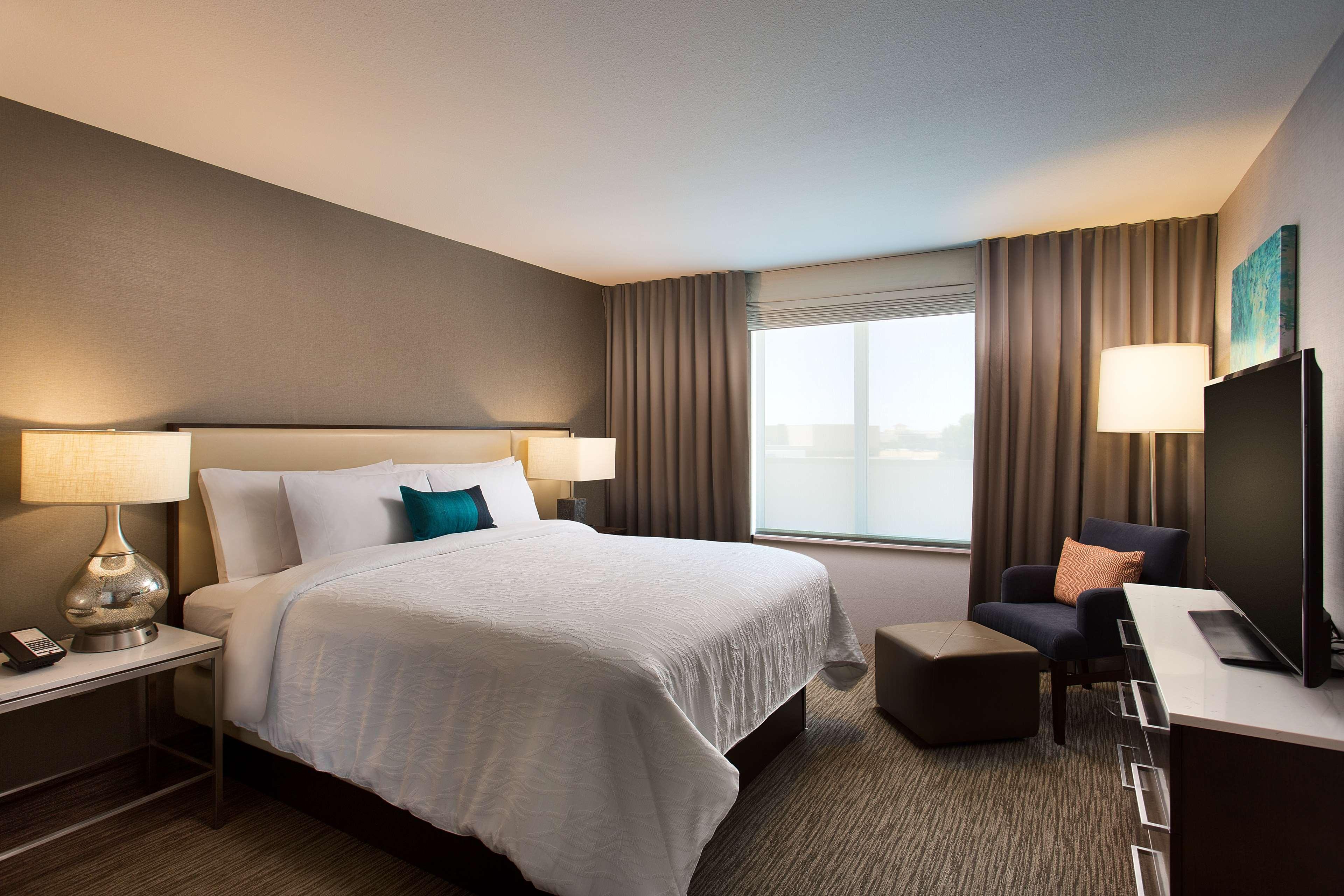 Double King Bed Non Smoking