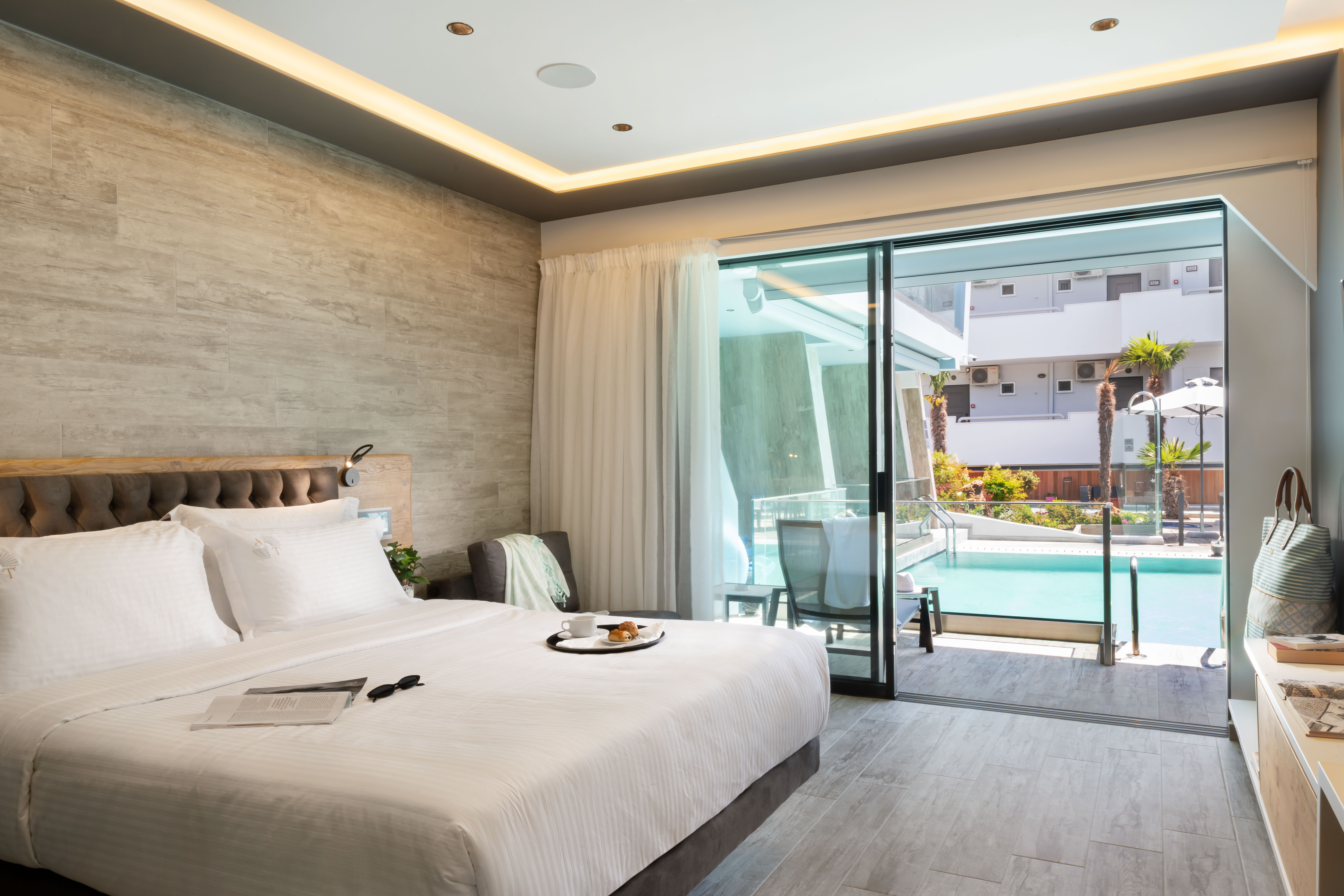 Junior Suite Pool View