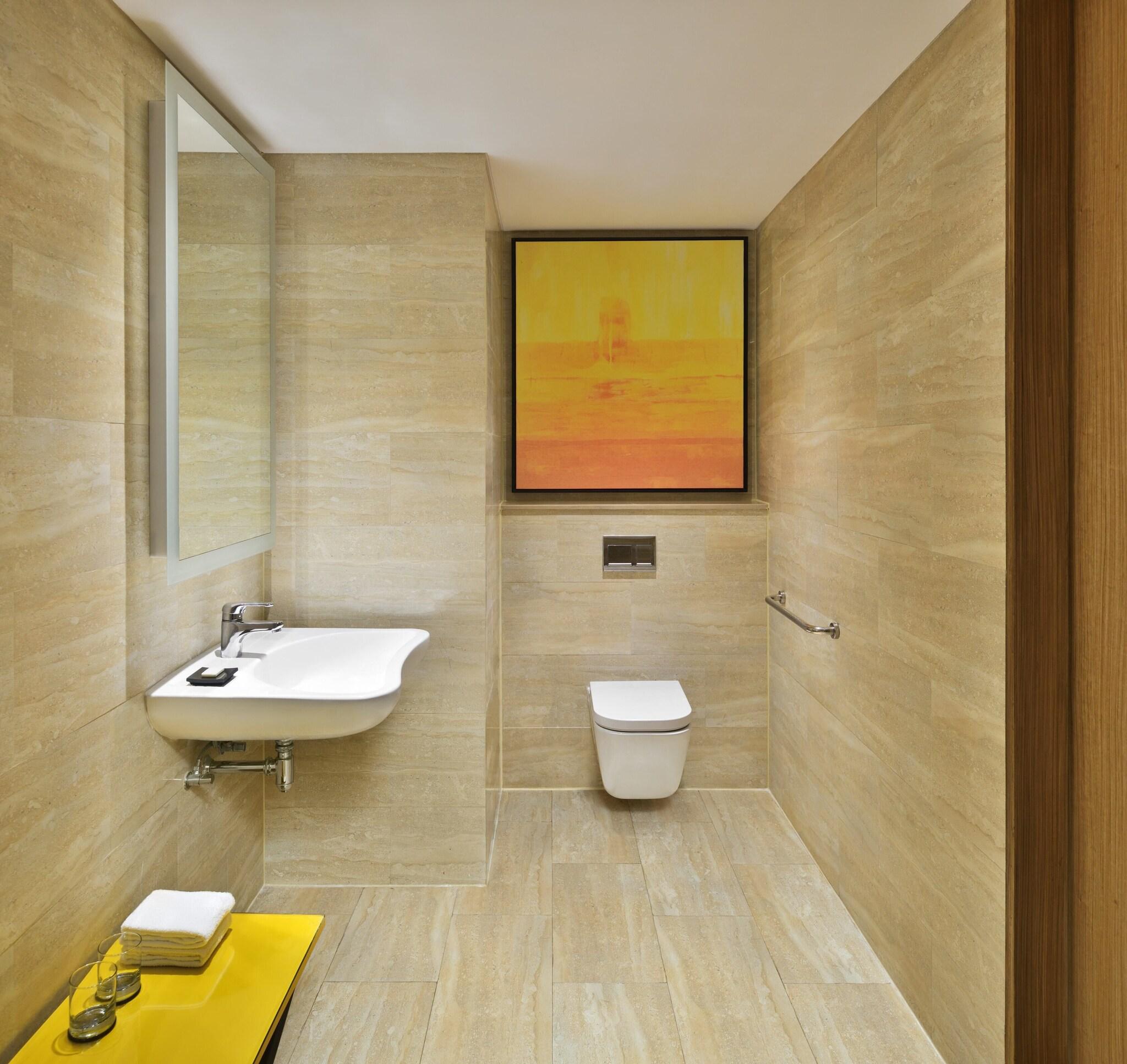 Double City View King Bed