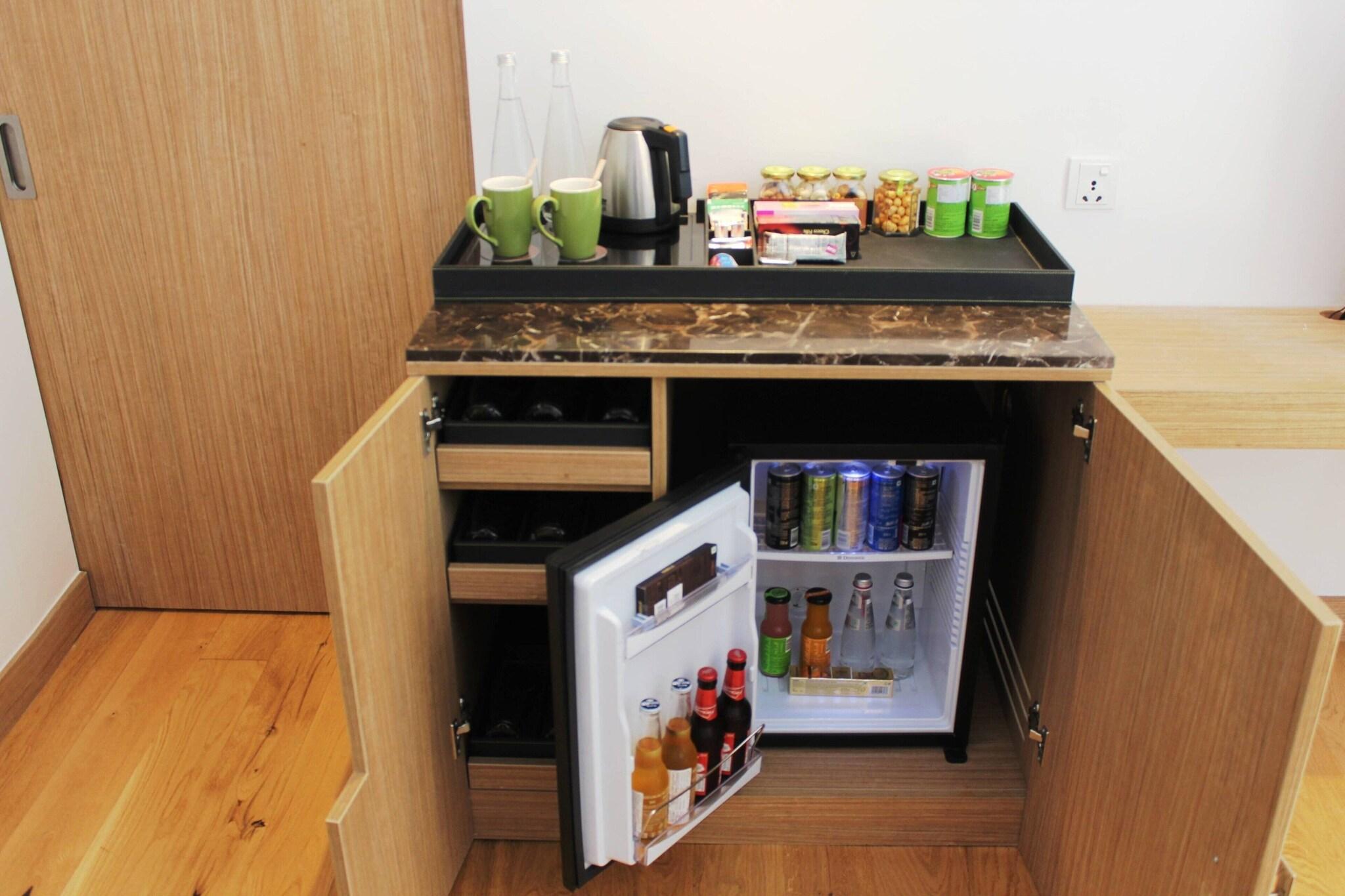 Twin Executive City View