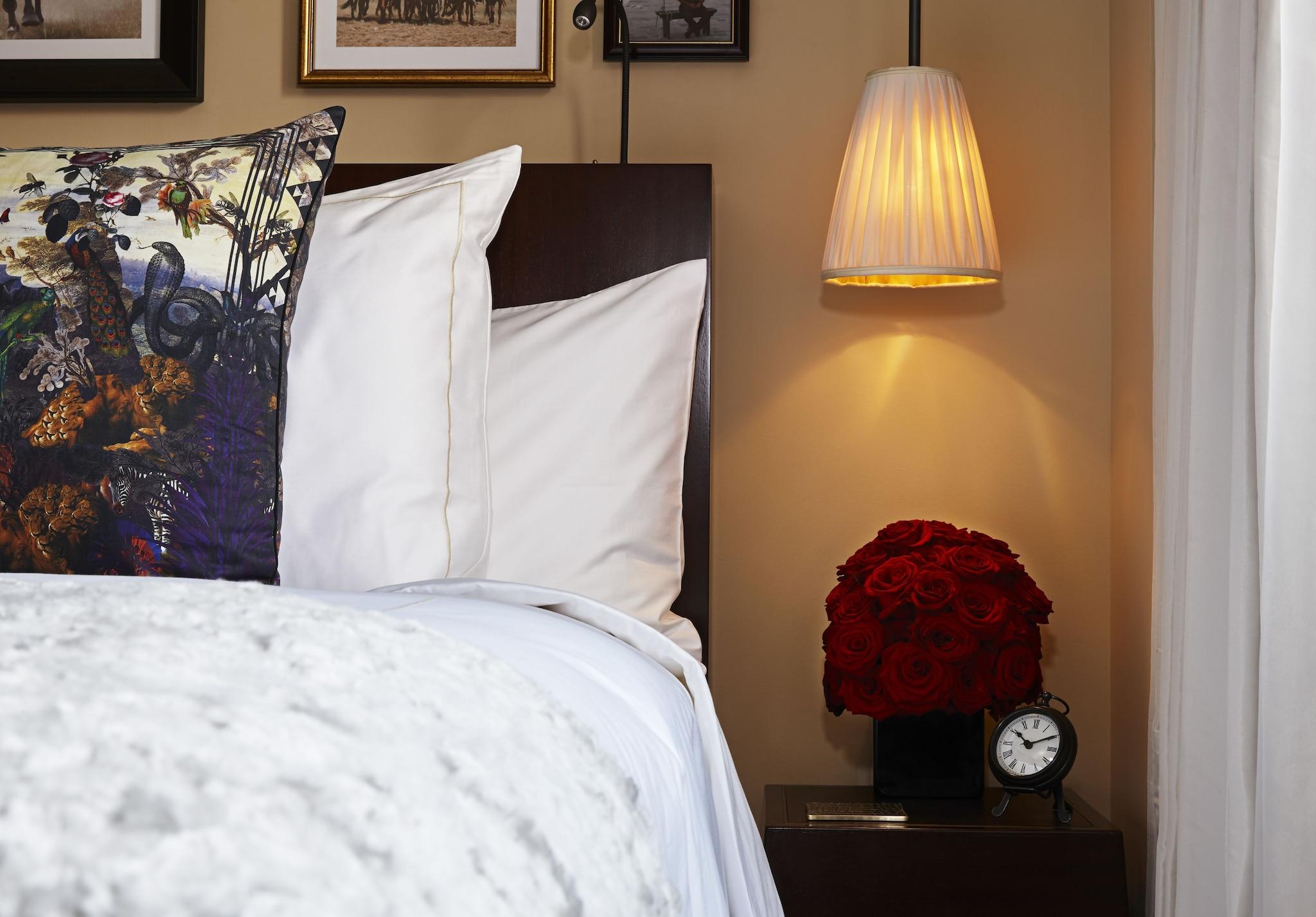 Double Classic King Bed