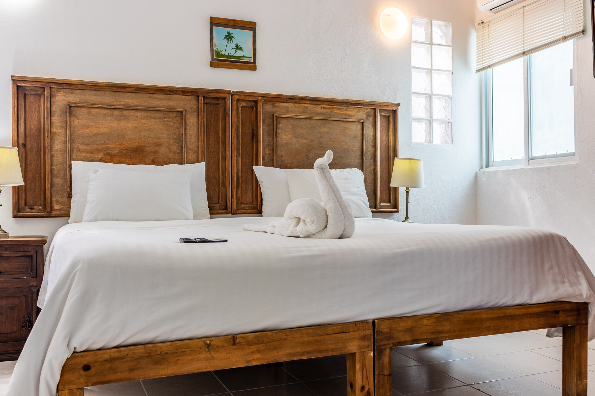 Studio King Size Bed