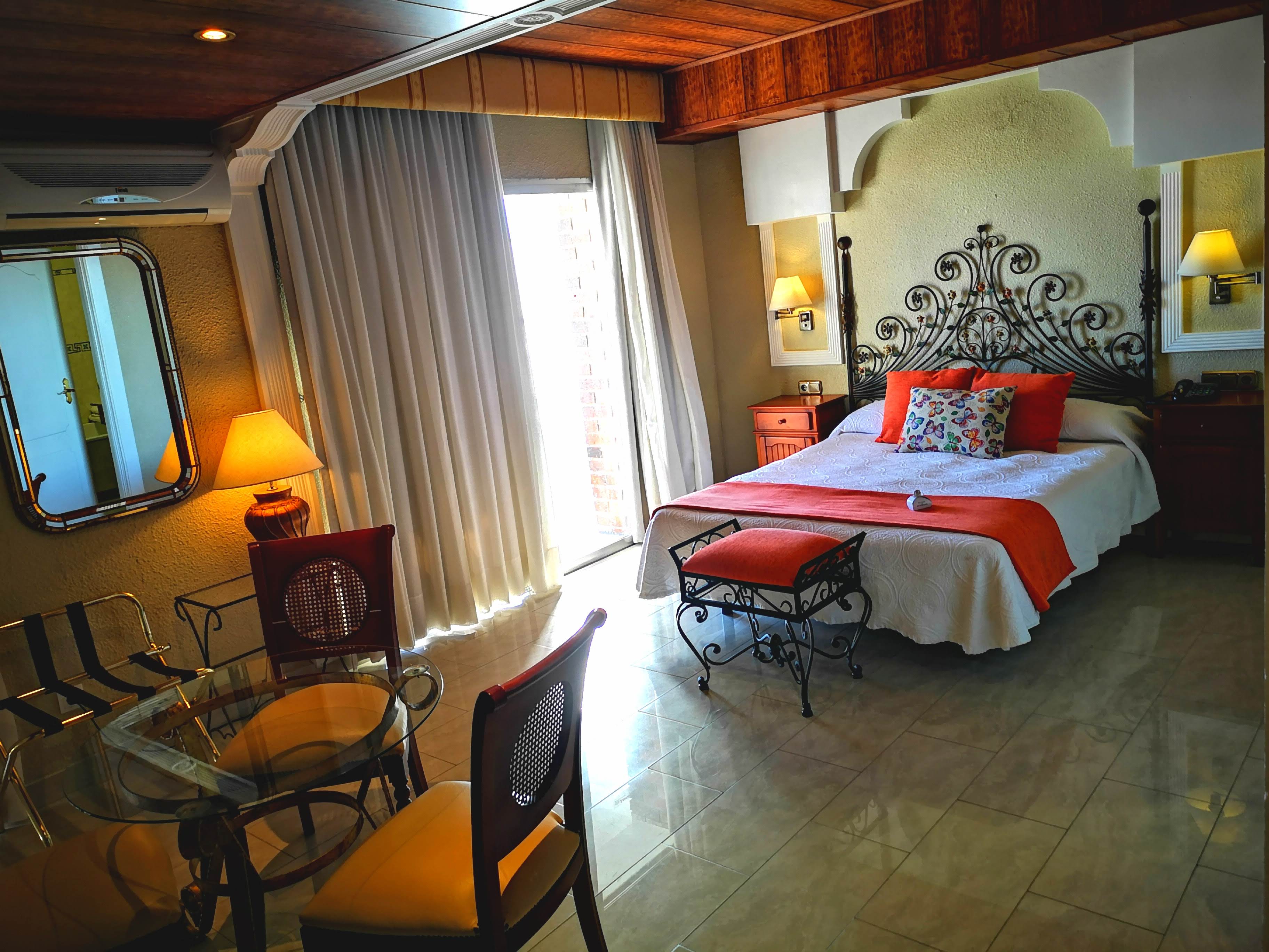 Double or Twin Sea View