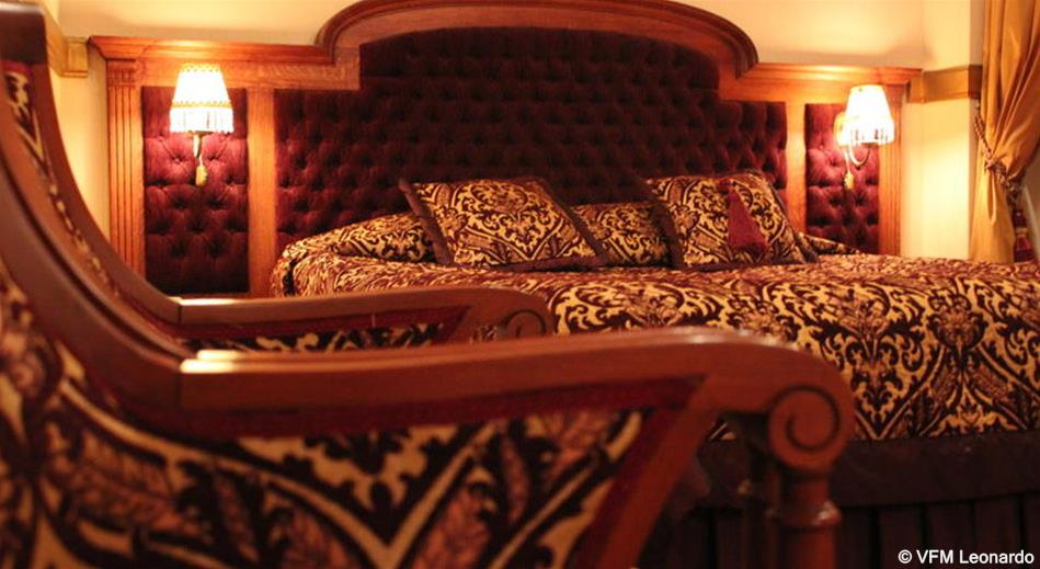 Double Connecting Room