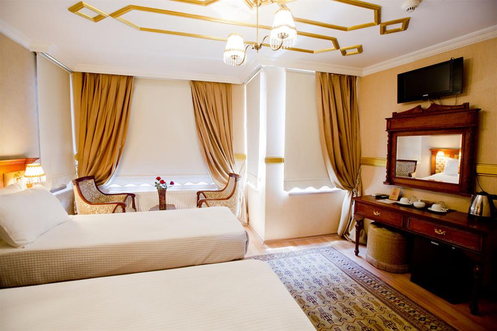 Double or Twin Standard