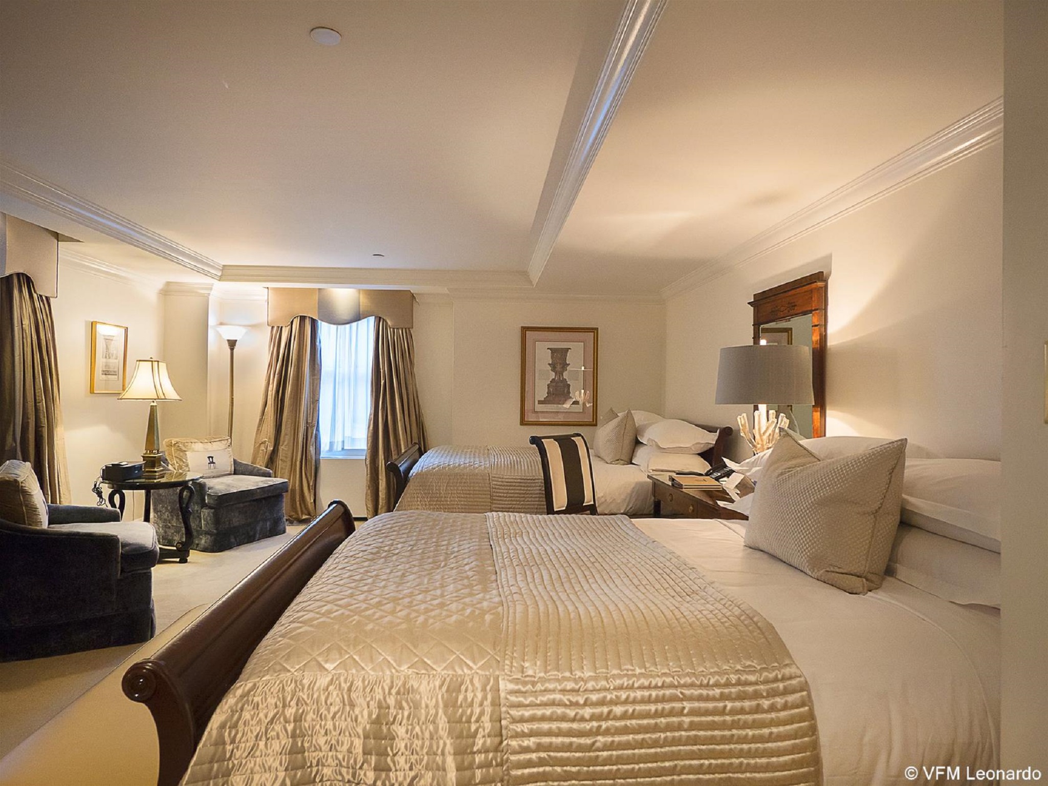 Studio Two Double Beds