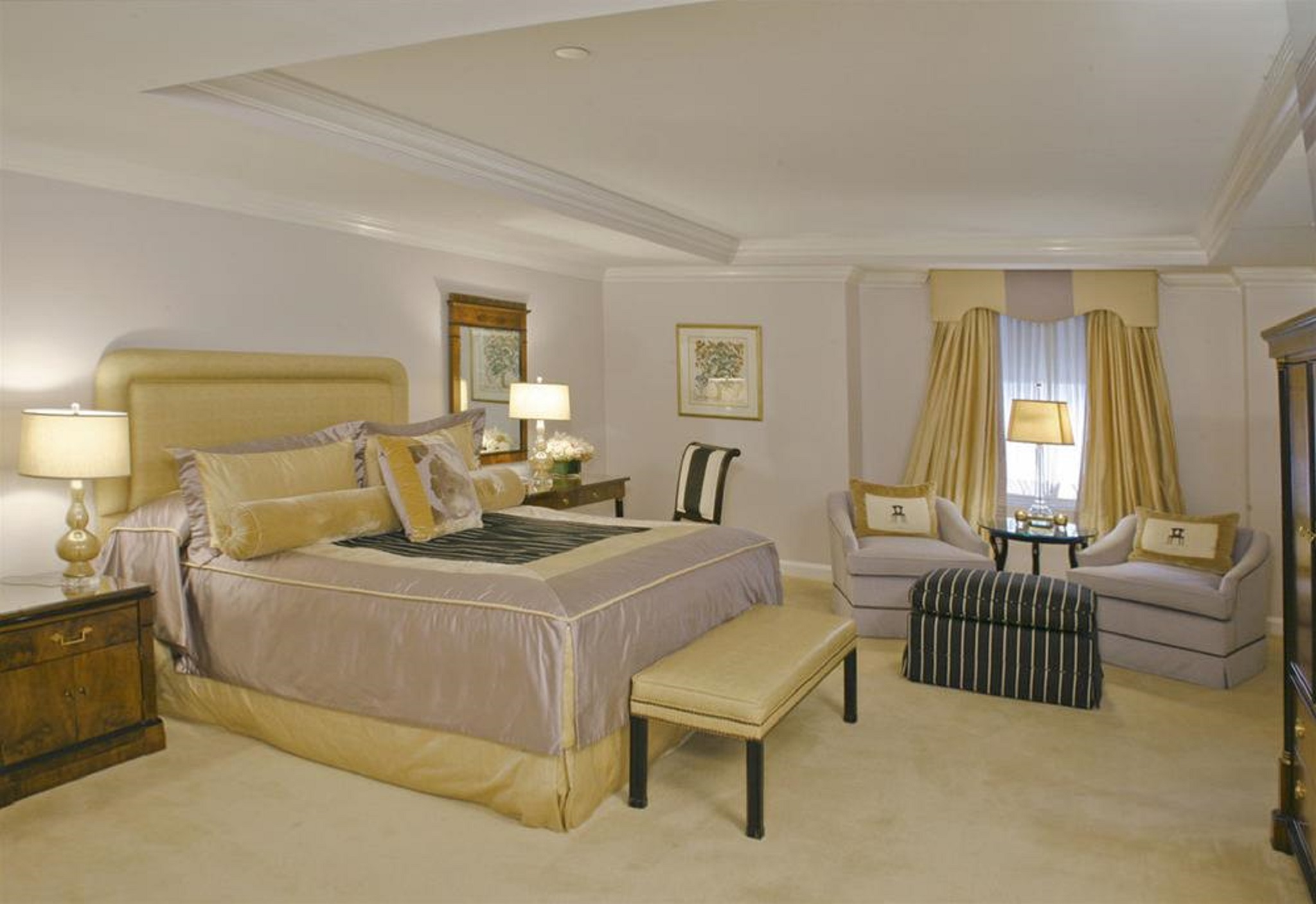 Junior Suite King Size Bed