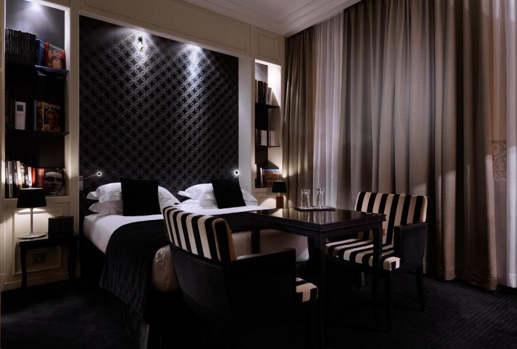 Family Room Standard