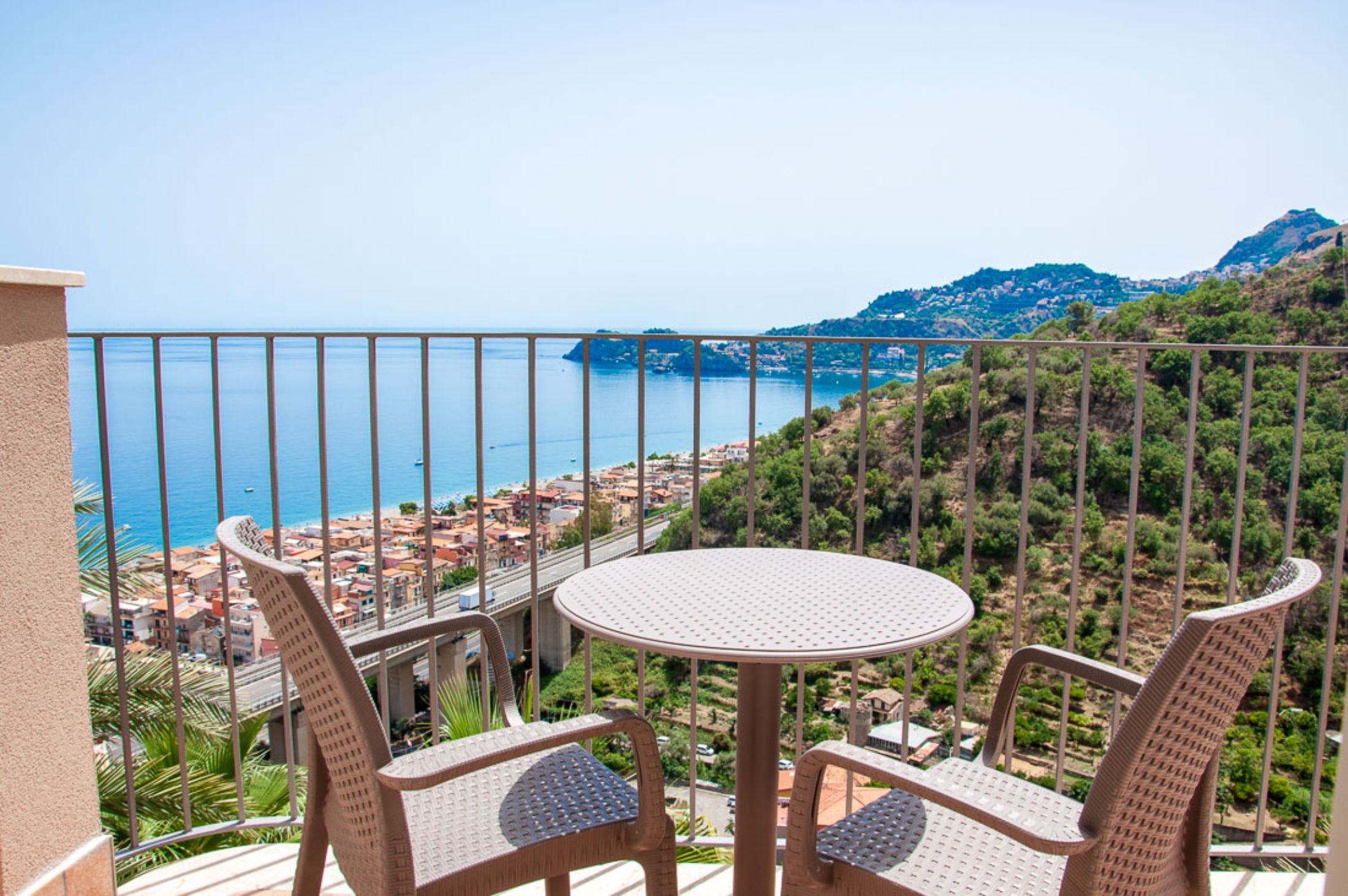 Double or Twin Side Sea View with Balcony