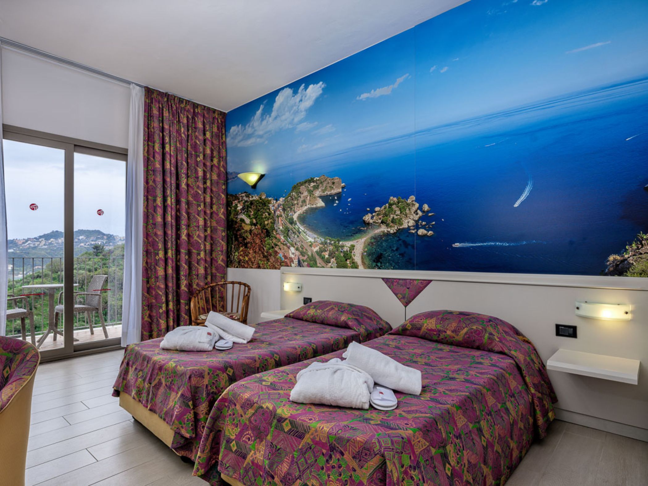 Double or Twin Standard