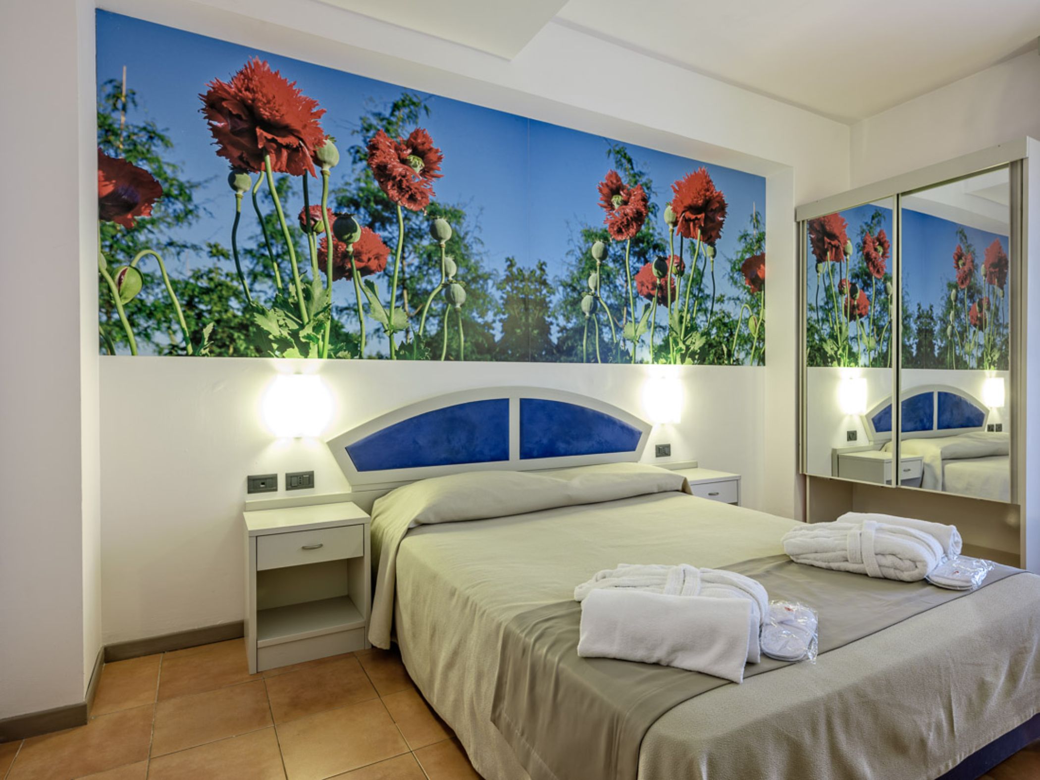 Double or Twin Side Sea View with Balcony