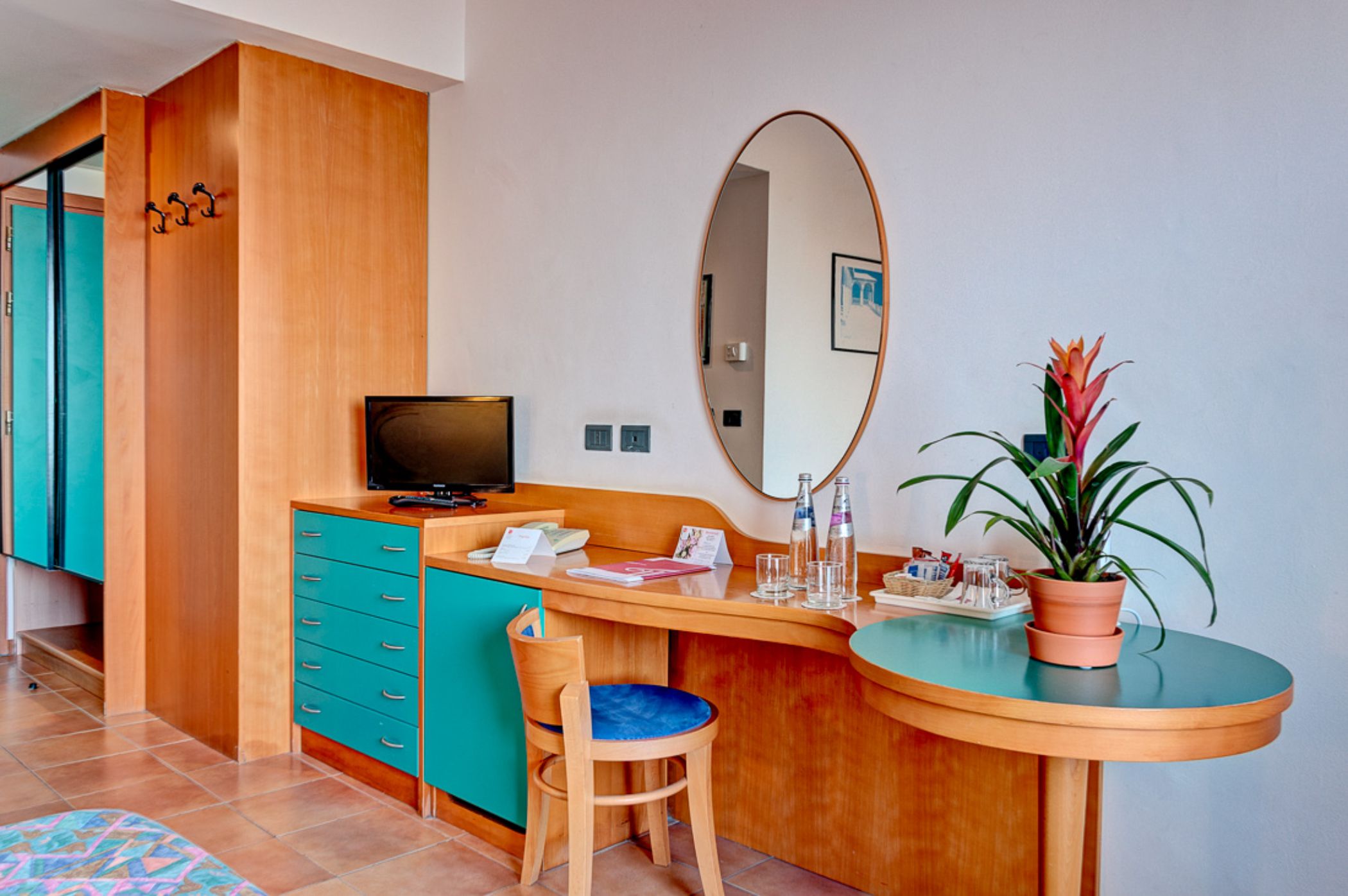 Double or Twin Side Sea View with Balcony