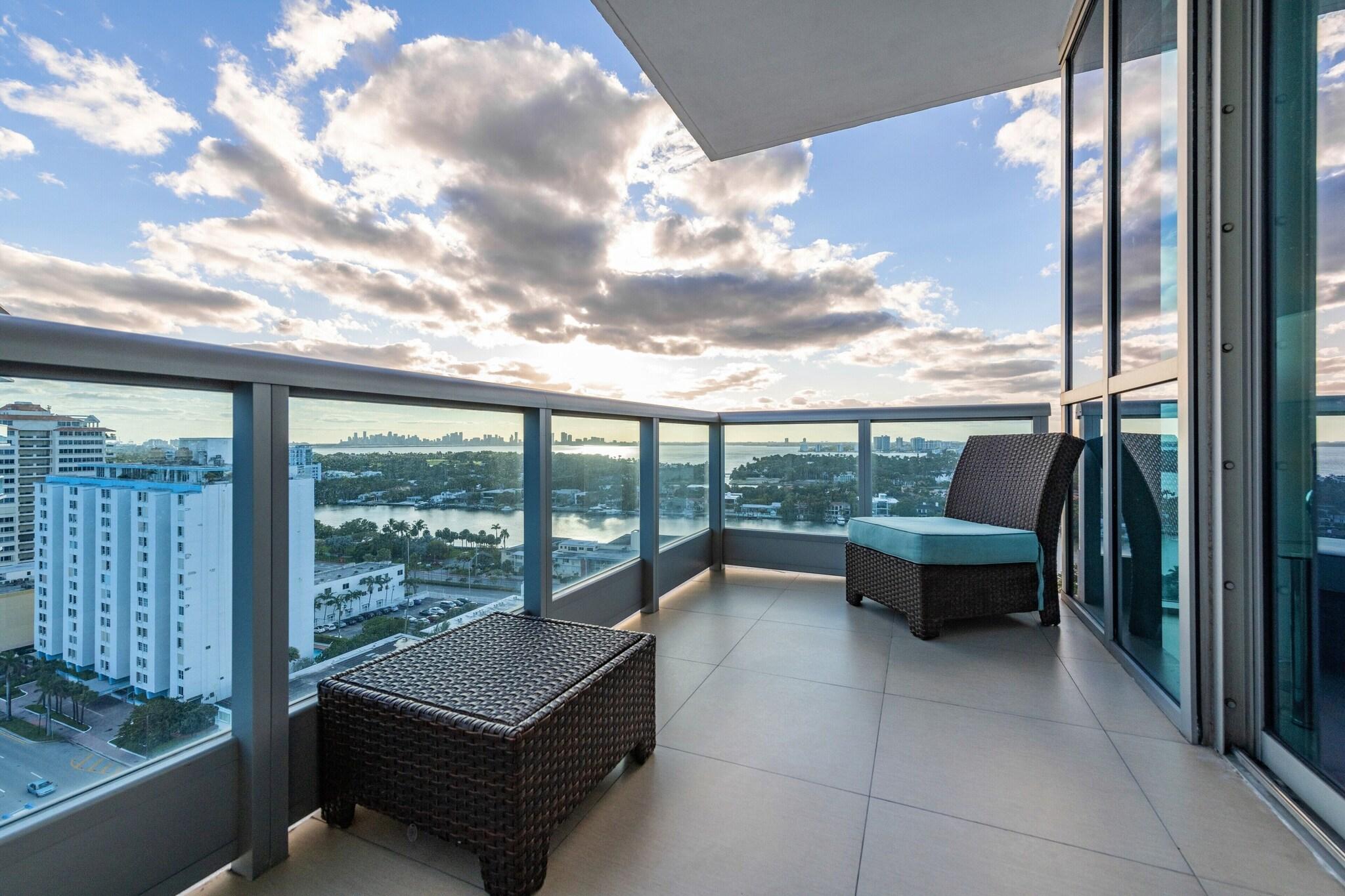 Apartment Deluxe with Views