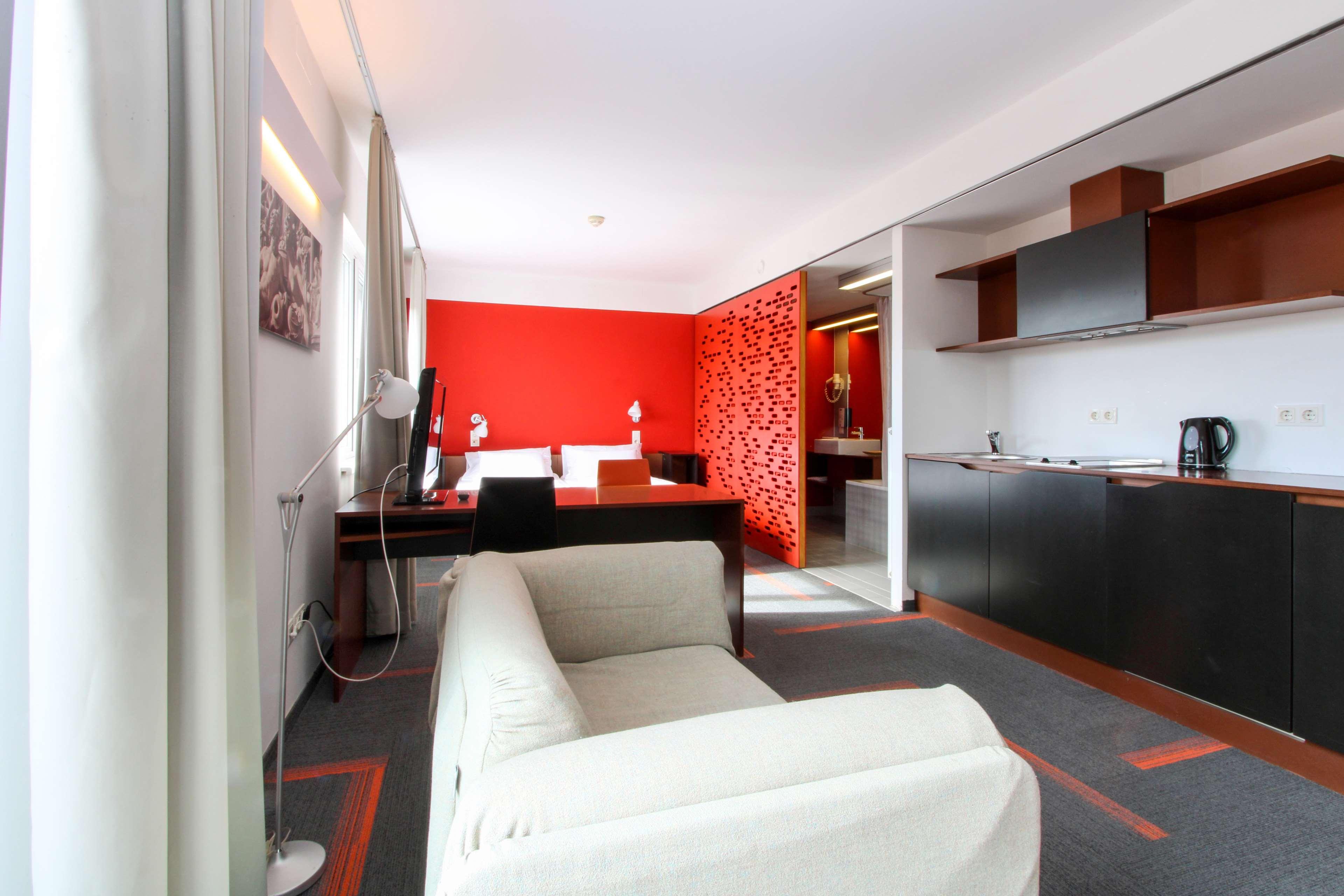 Apartment King Bed One Bedroom 